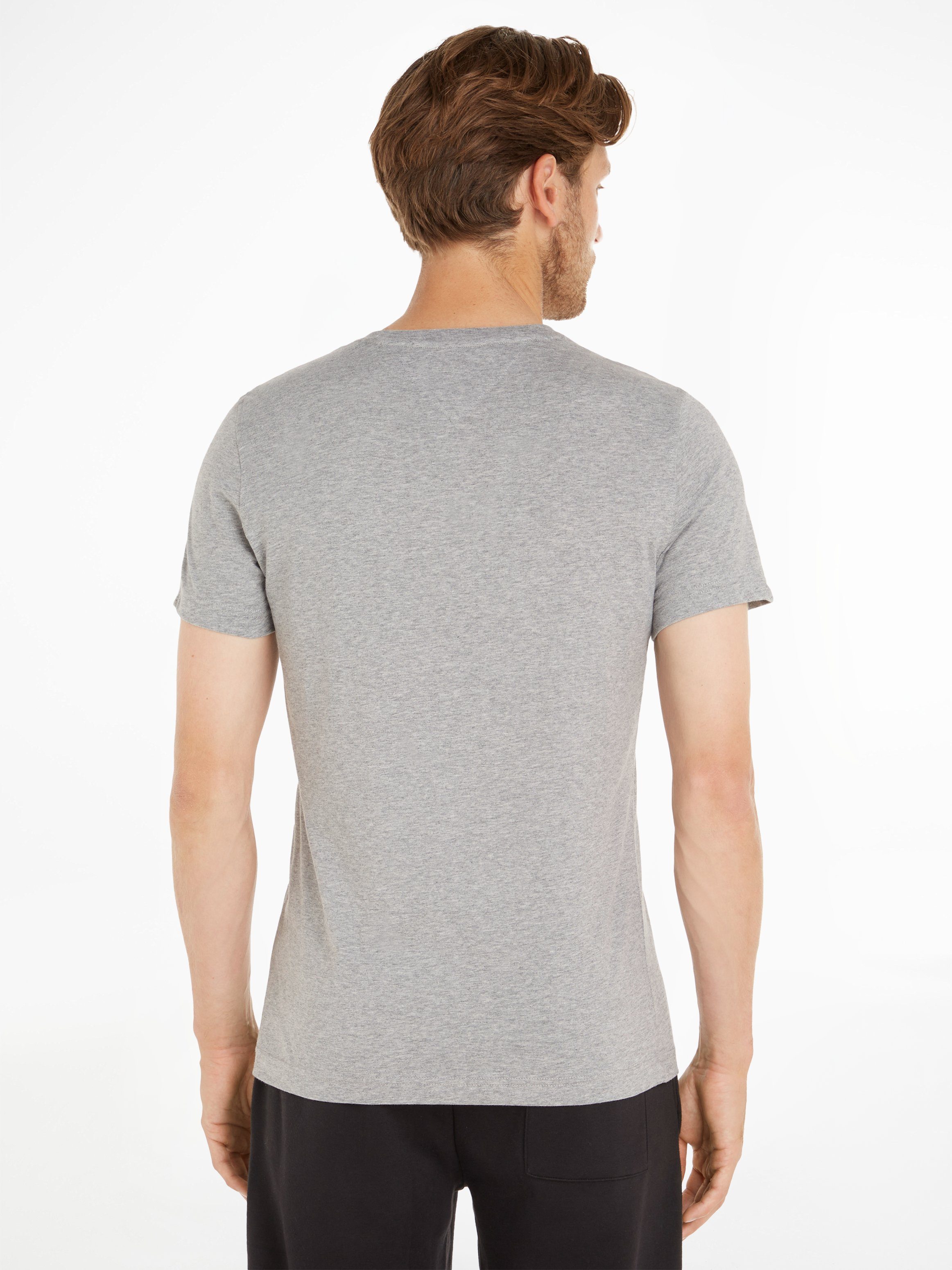 Tommy Jeans T-Shirt TJM ORIGINAL light und Logo-Flag mit heather NECK dezenter 038 grey TEE V-Ausschnitt JERSEY V