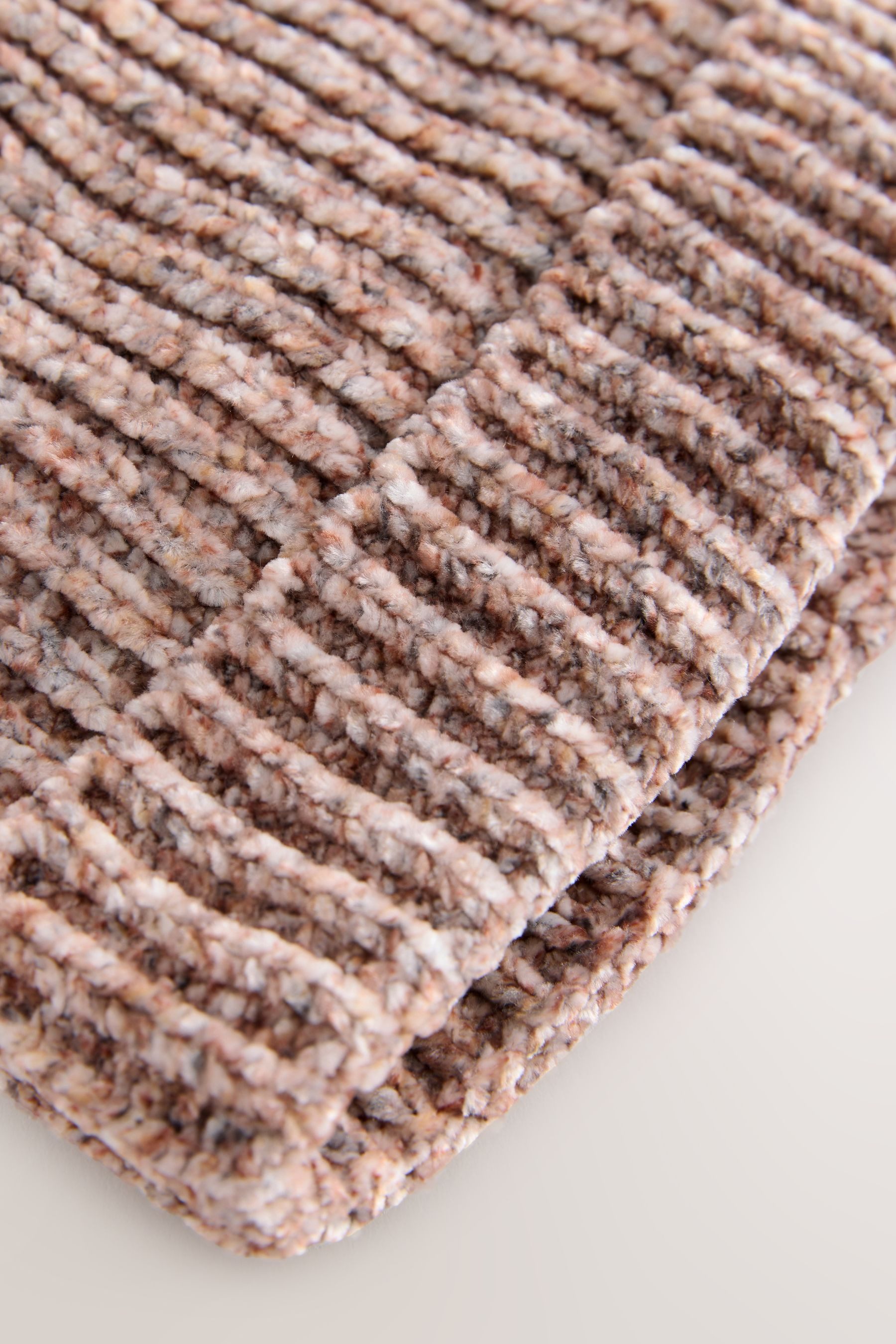 Next Bommelmütze Babybommelmütze aus Chenille (1-St)