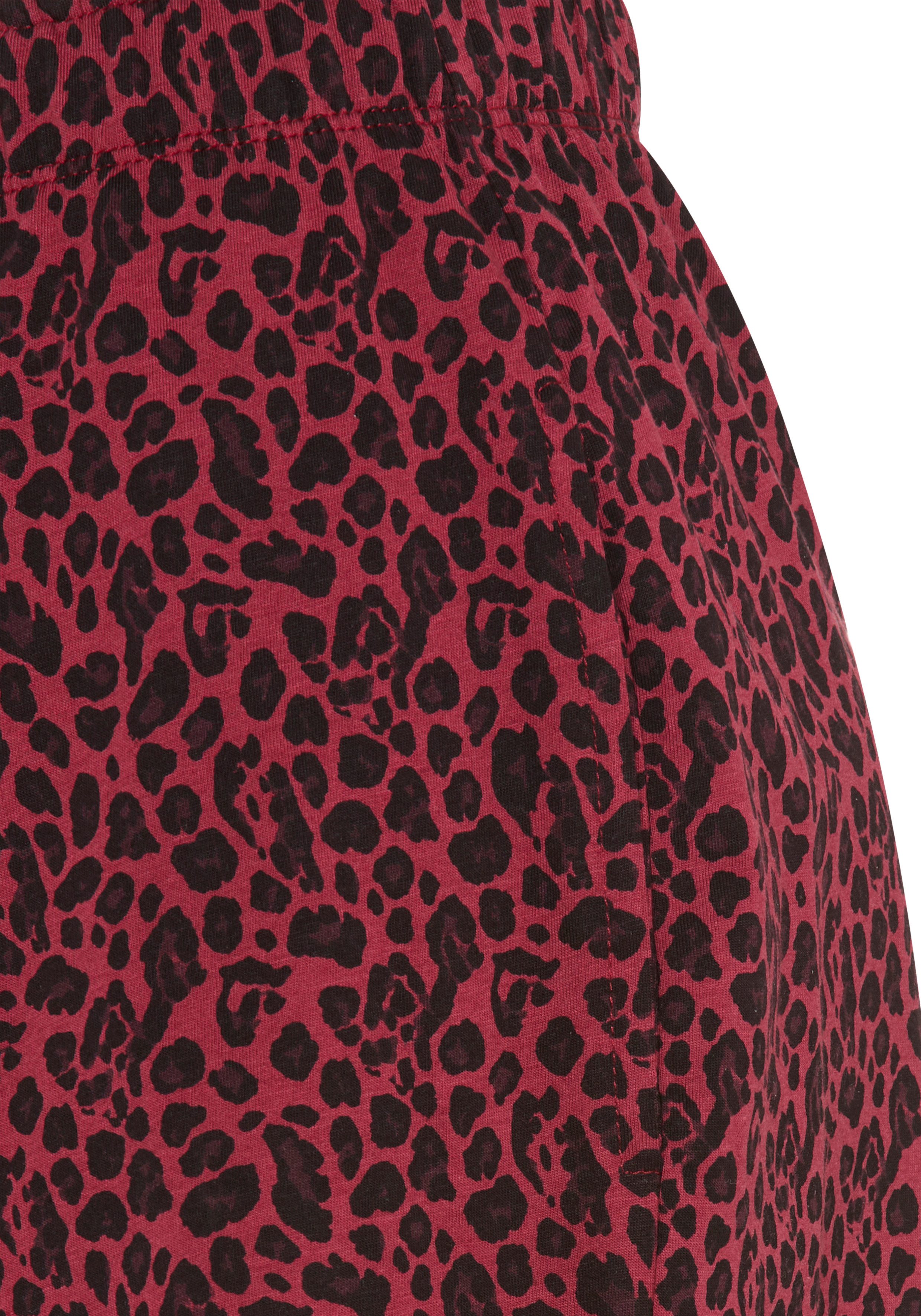 s.Oliver Pyjamashorts (1-tlg) mit Leo All-Over-Druck – Bild 4 von 4