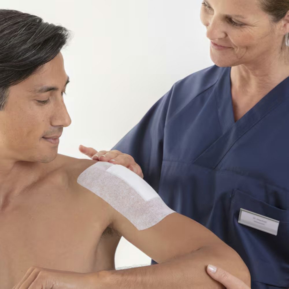 Bsn Medical Fixierpflaster Leukoplast Hypafix Klebevlies, hautfreundlich, 20 m lang, 1 Stück