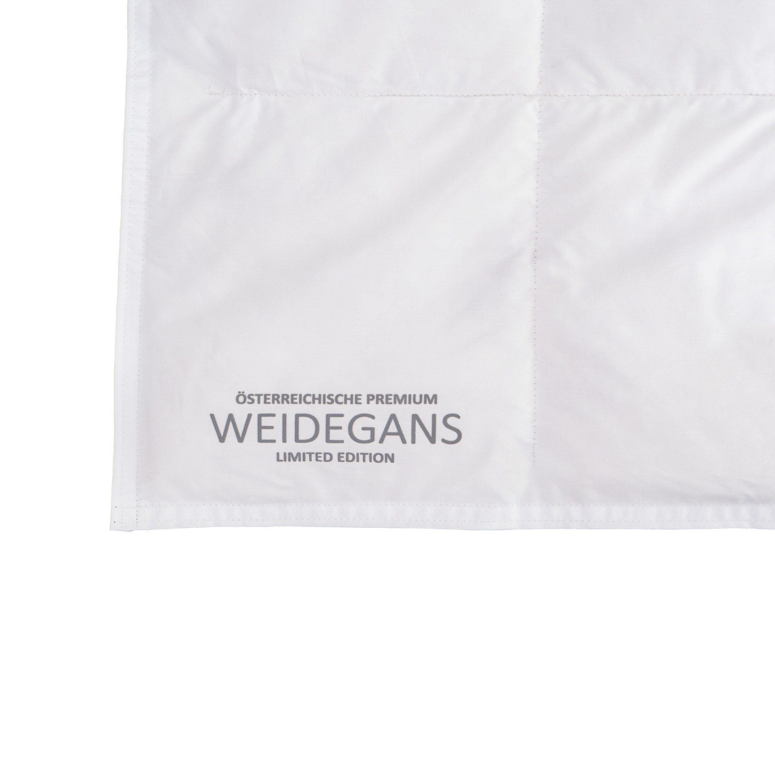 Sanders Kauffmann Gänsedaunenbettdecke Limited Edition, Füllung: 100% neue weiße Gänsedaunen, Bezug: 100% Baumwolle, 100% neue weiße Gänsedaunen