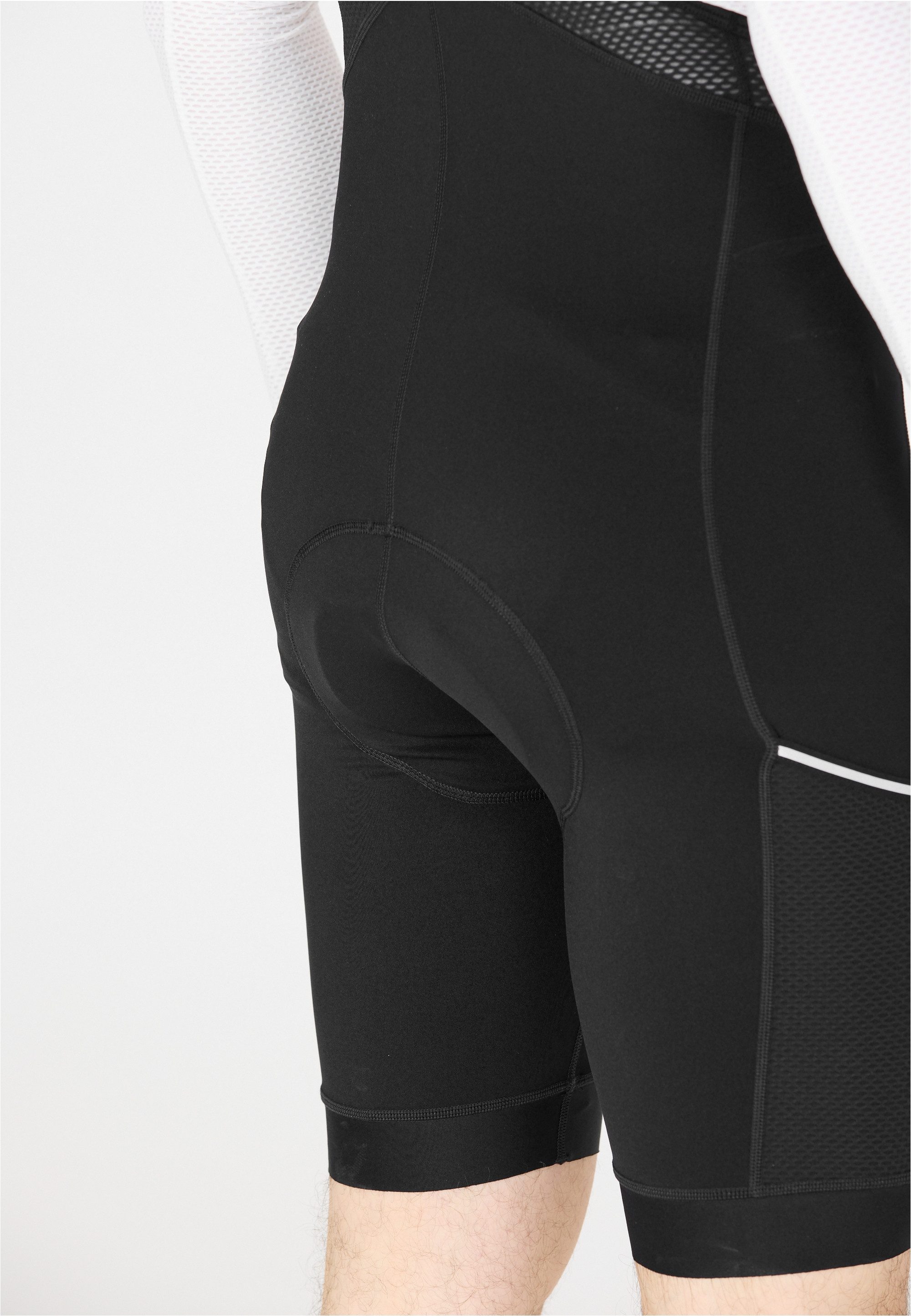 ENDURANCE Radhose Brillant mit praktischen Trägern und hoher Funktionalität