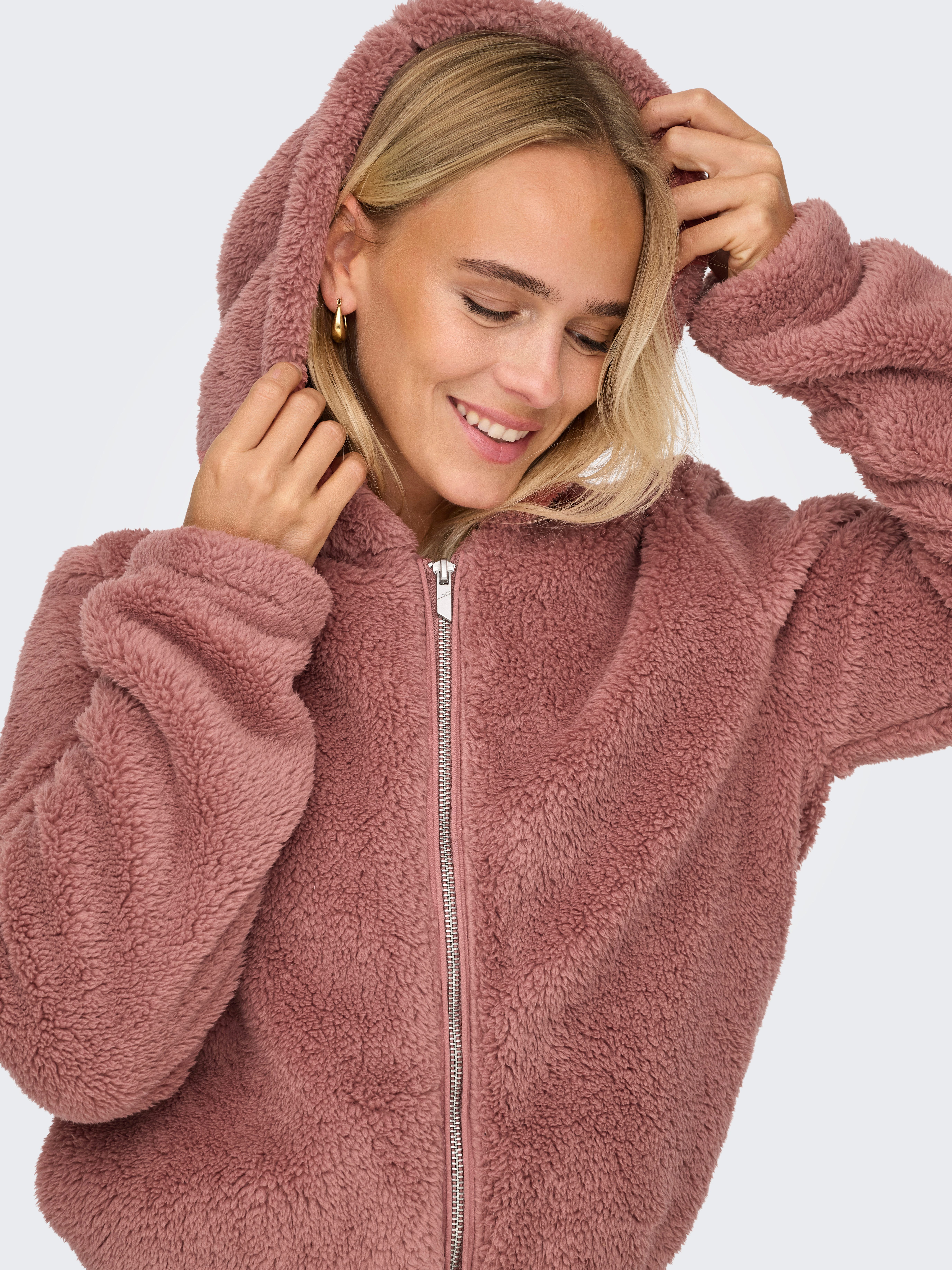 ONLY Kapuzenplüschjacke ONLNEWANNA CONTACT SHERPA JKT OTW NOOS Kunstfaser