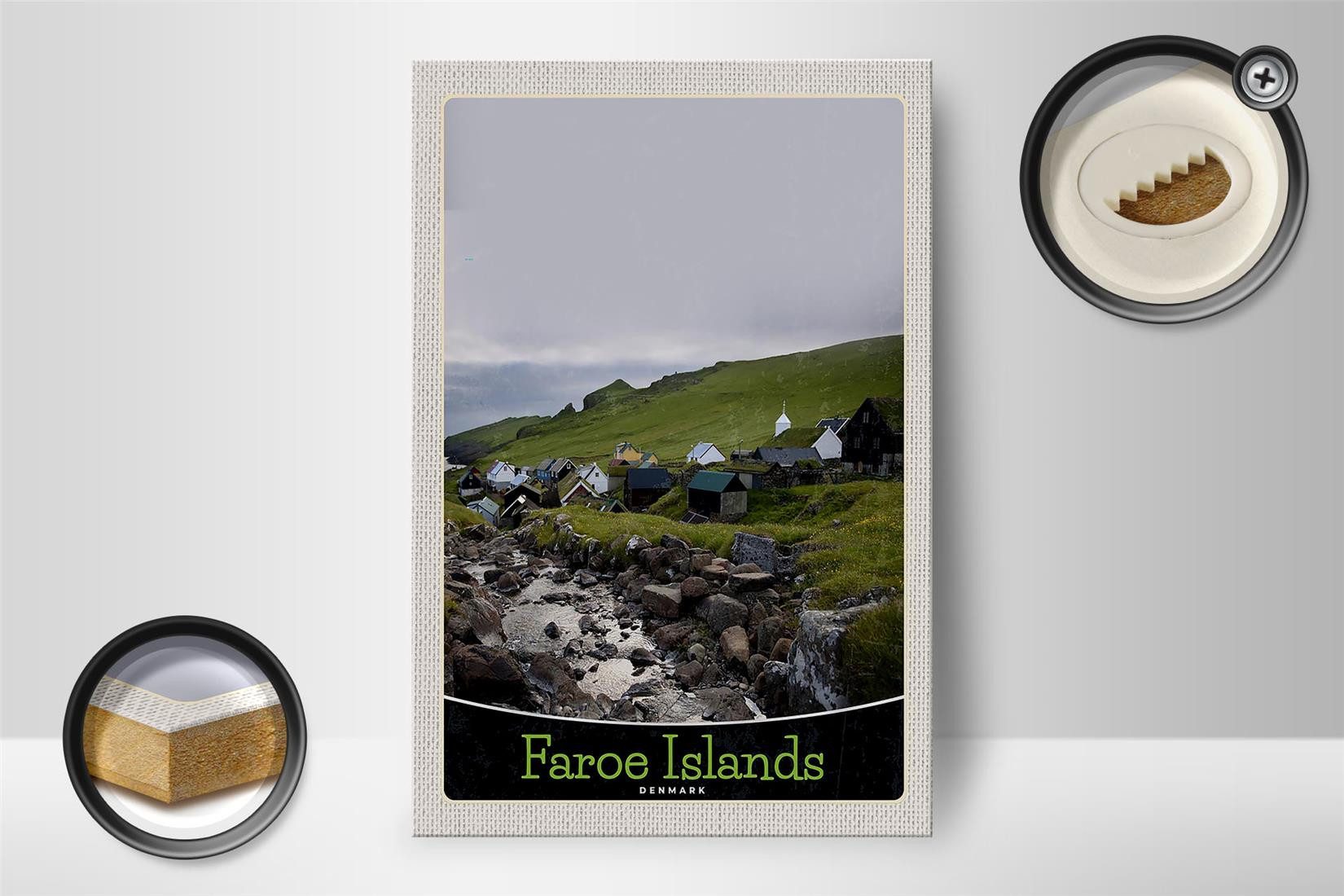 Femer GmbH Holzbild Reise 12x18 cm Dänemark Faroe Islands Häuser Wiese, (1 St), Glatte Holzfaserplatte (MDF), vorn beschichtet