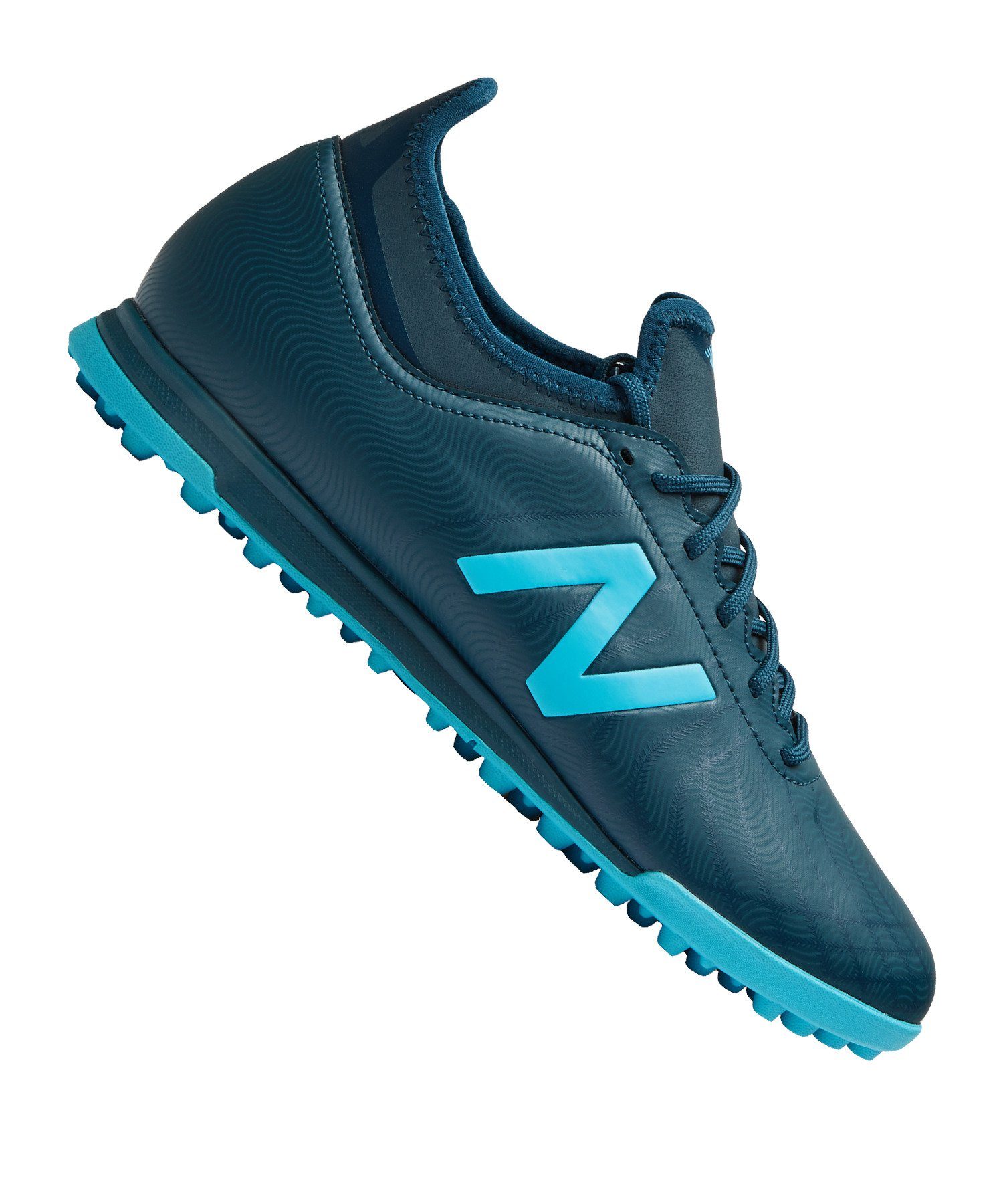 new balance tekela tf