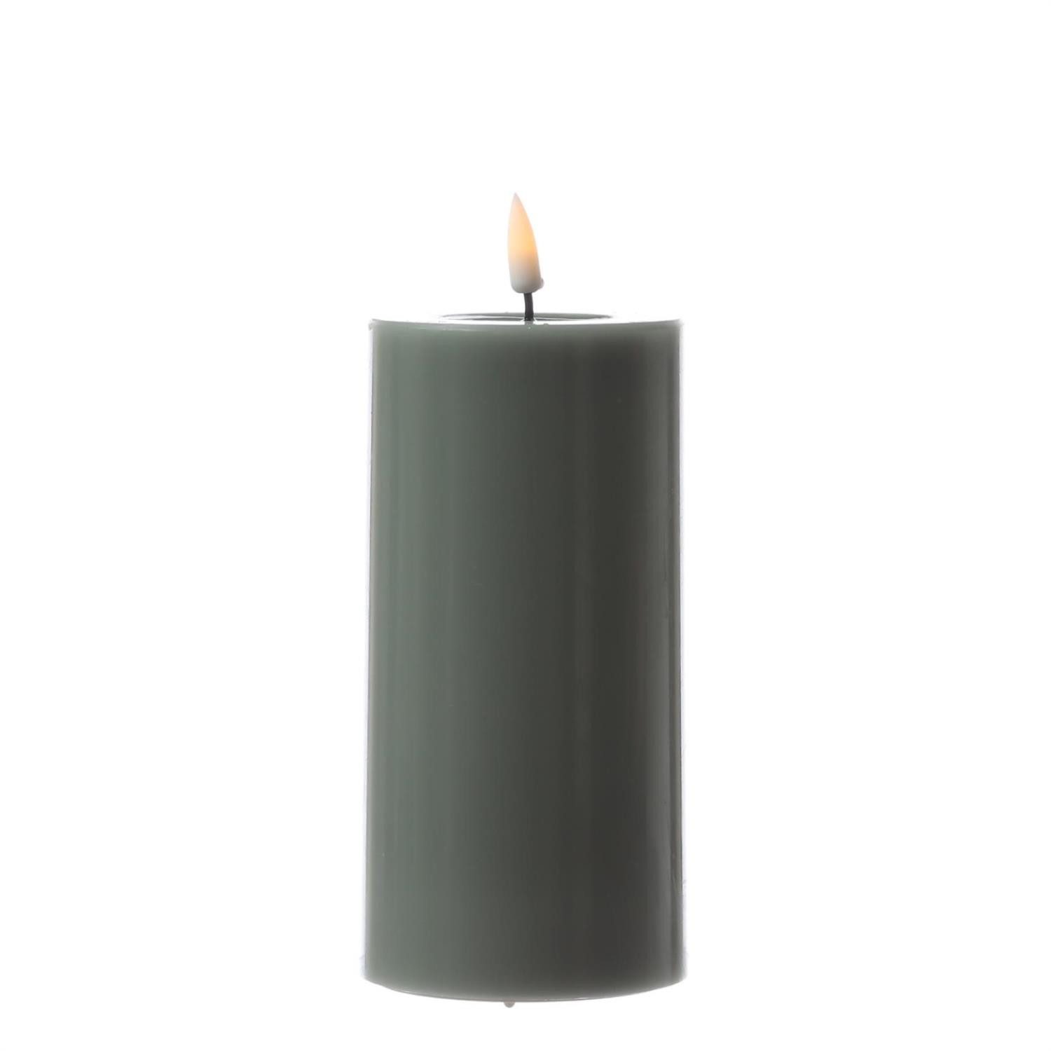 Deluxe Homeart LED-Kerze Mia Deluxe Echtwachs flackernde Flamme H: 15cm D: 7,5cm salbeigrün (1-tlg)