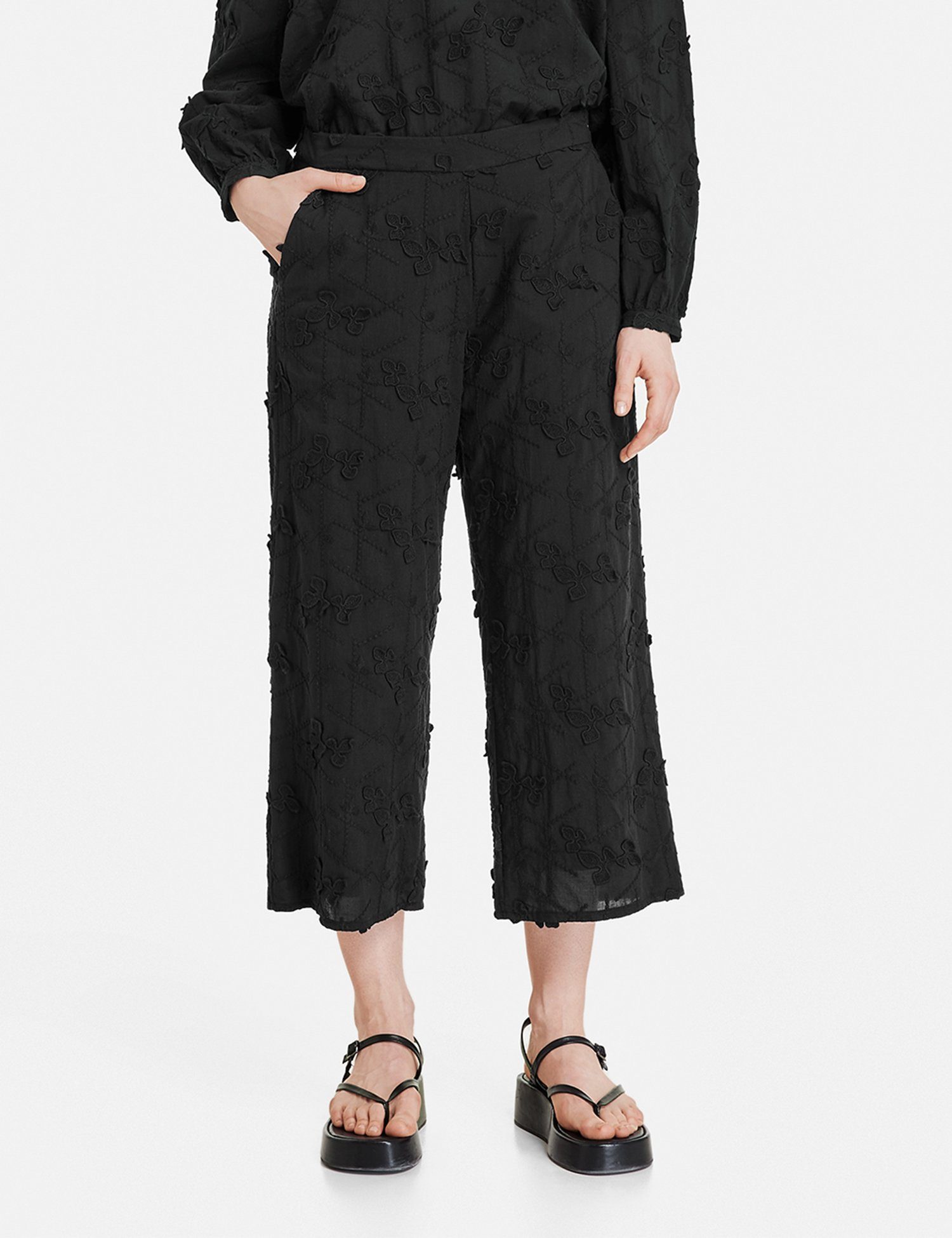 Stoffhose Schwarz Taifun mit Baumwollspitze Culotte Palazzo