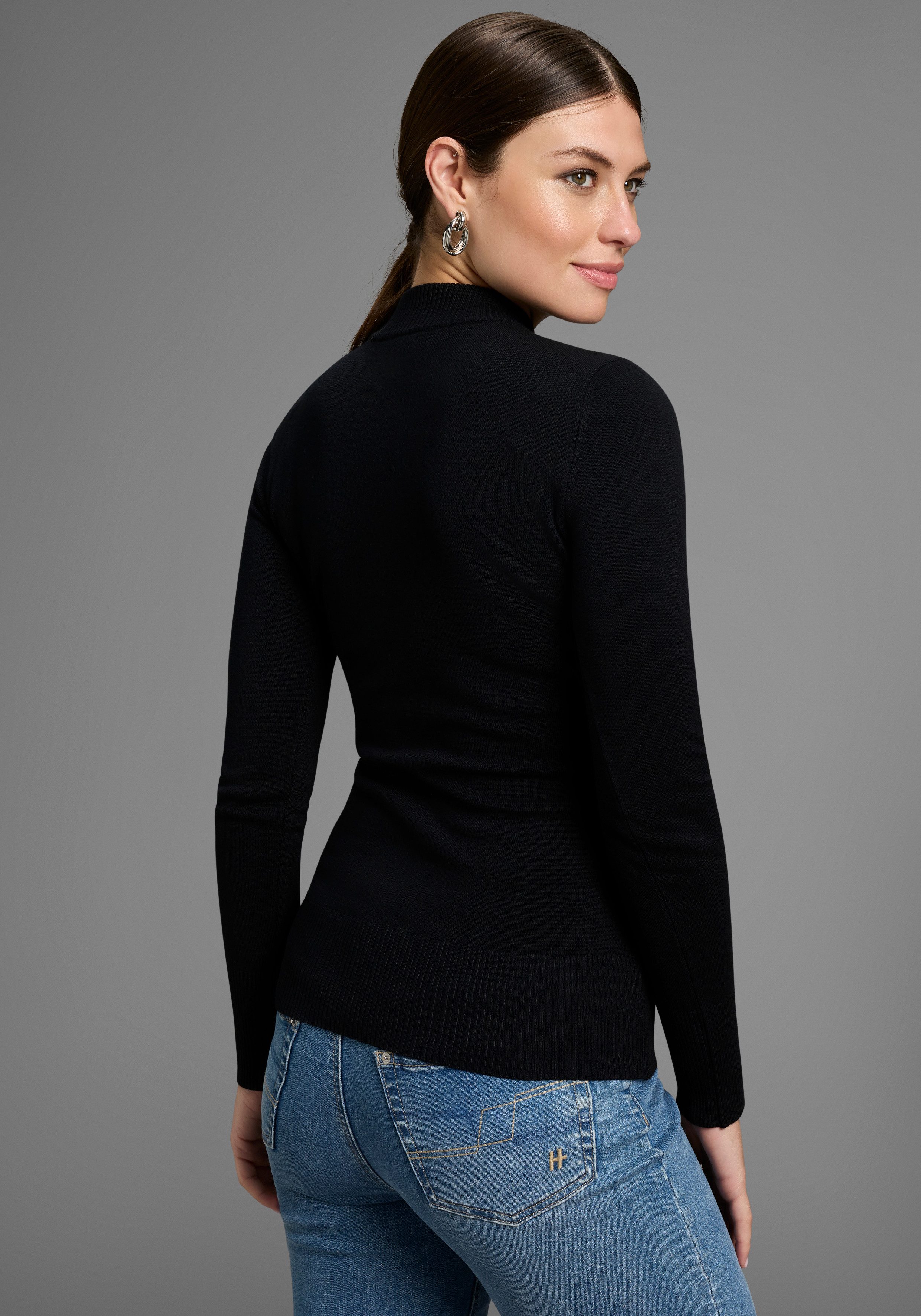 Melrose Stehkragenpullover feminine Passform mit Zier-Schnürung günstig online kaufen