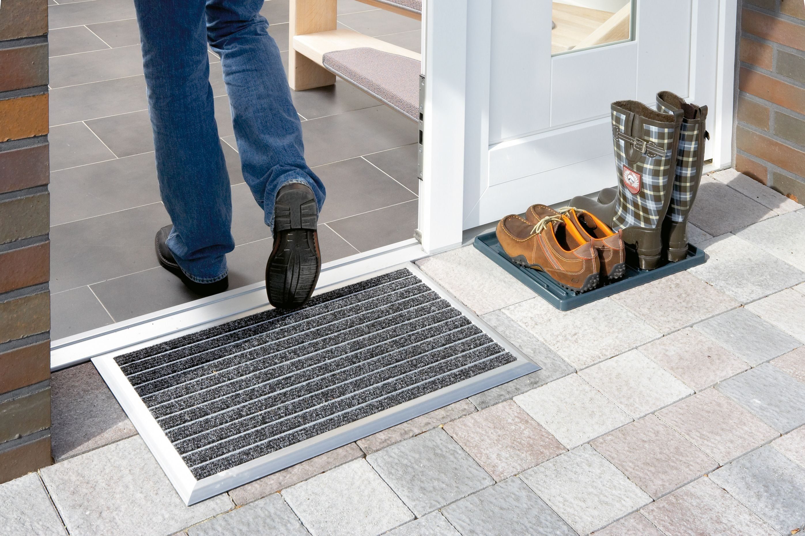 ASTRA Fußmatte Exclusiv Mat, rechteckig, Höhe: 13 mm, Schmutzfangmatte, strapazierfähig, Aluminium Rahmen