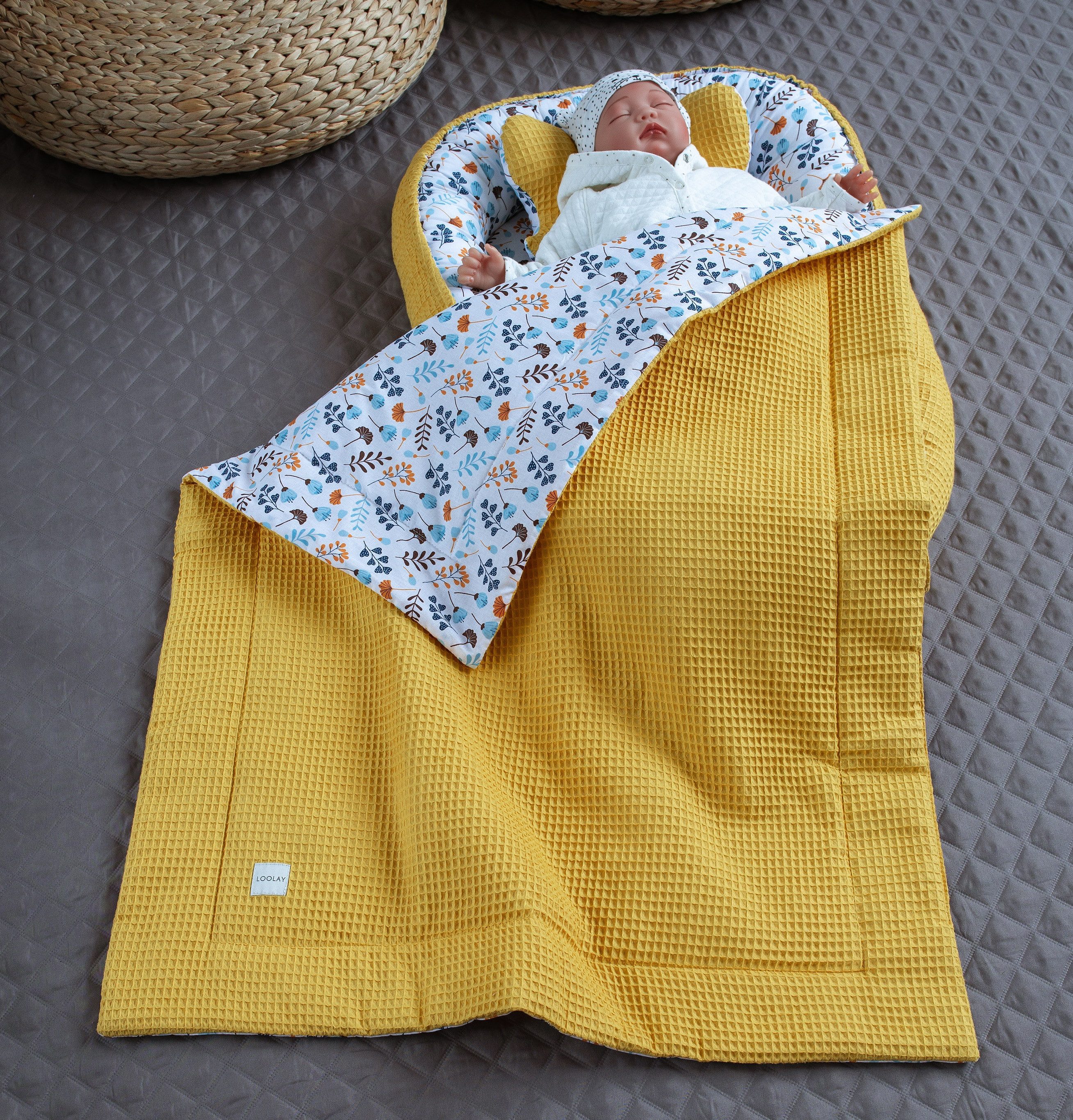 Bettnestchen Senfgelb WAFFELPIQUE/ BLUMEN Türkis Babynest Babyausstattung