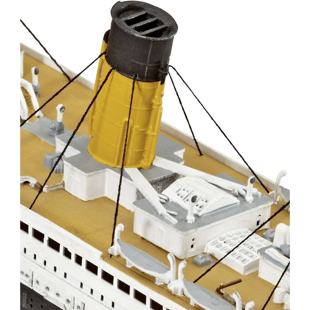 Revell® Modellbausatz Schiffsmodell 05210