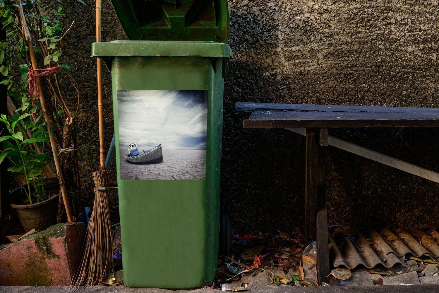 Ein altes Mülleimer-aufkleber, Boot Abfalbehälter unter Wandsticker St), Container, Sticker, schneeweißen Mülltonne, einem MuchoWow Wolkenbett (1