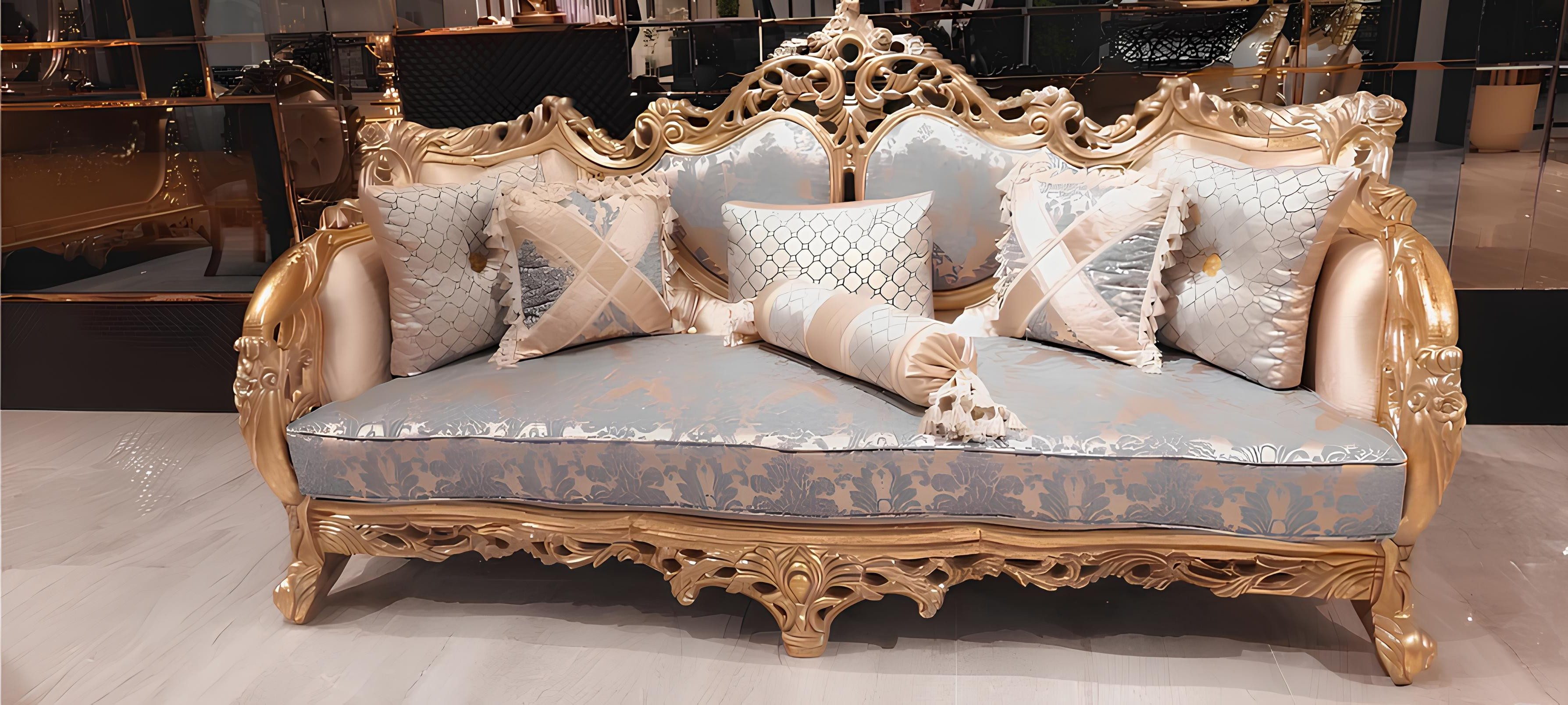 Xlmoebel 3-Sitzer Klassische Barock Couch für stilvolle französische Einrichtung, 1 Teile, Made in Europa