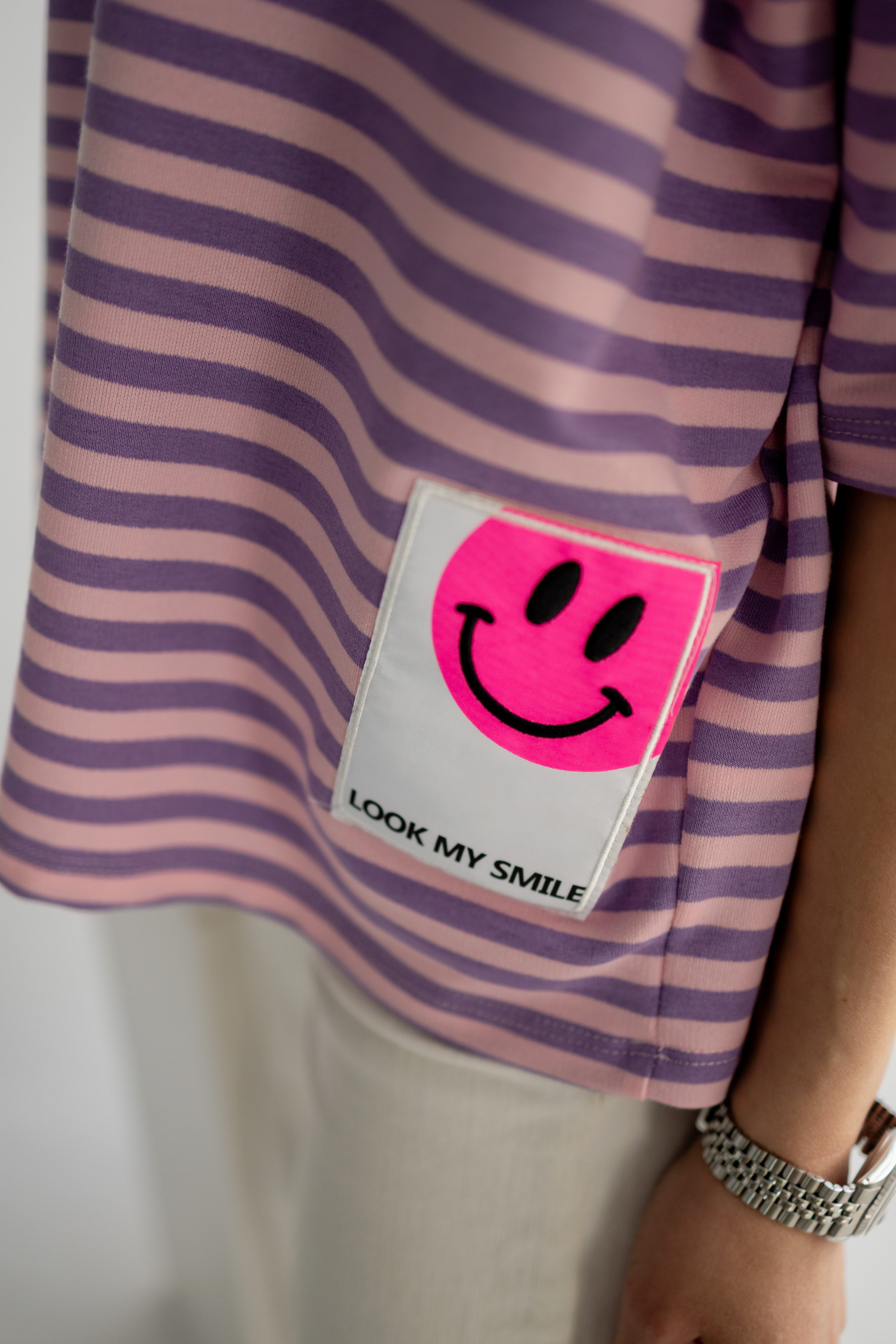 von Herzen Oversize-Shirt T-SHIRT „SMILEY" – gestreift – mit Smiley Badge – günstig online kaufen
