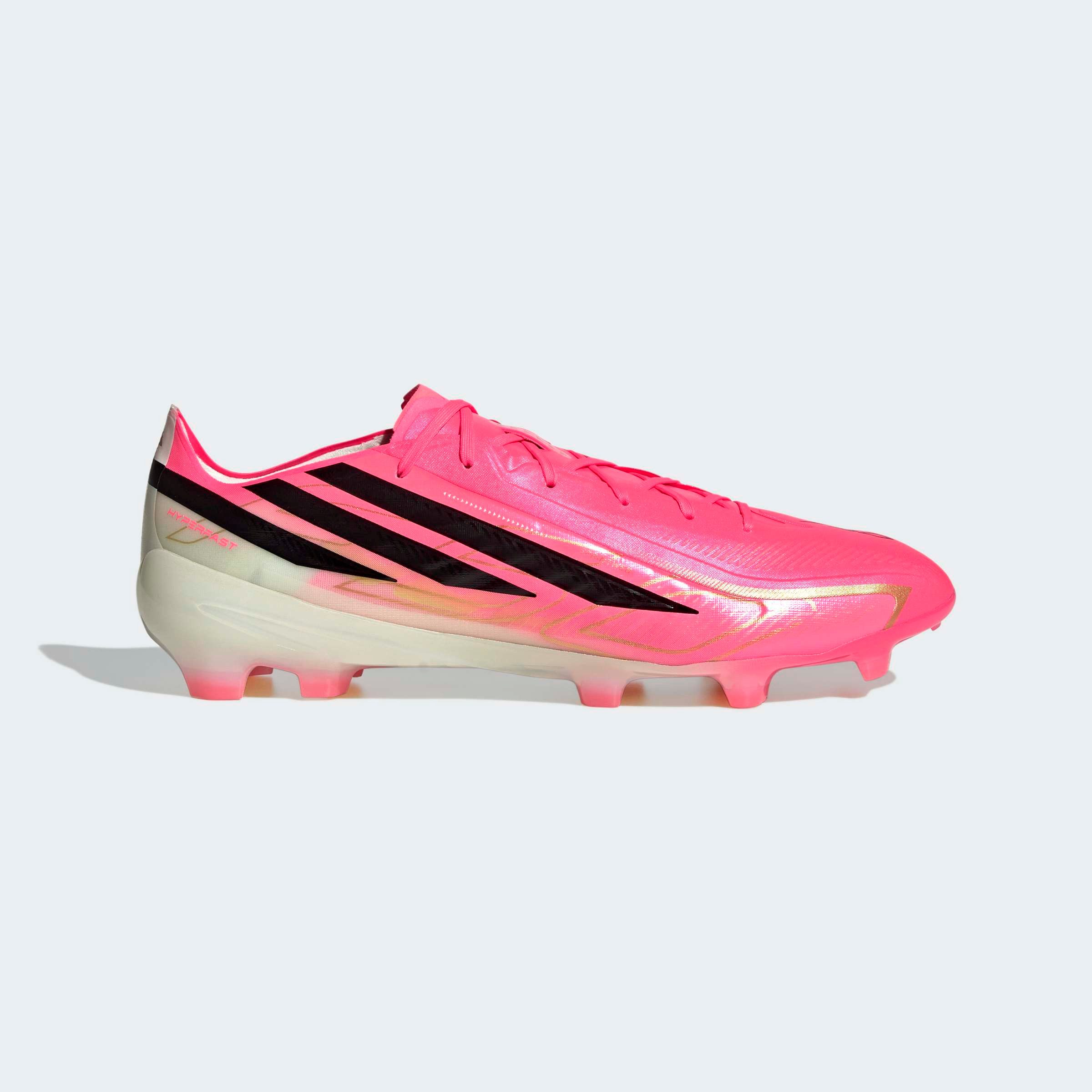 adidas Performance Fußballschuh für Rasen und feste Böden, gespielt bei der Weltmeisterschaft 2026