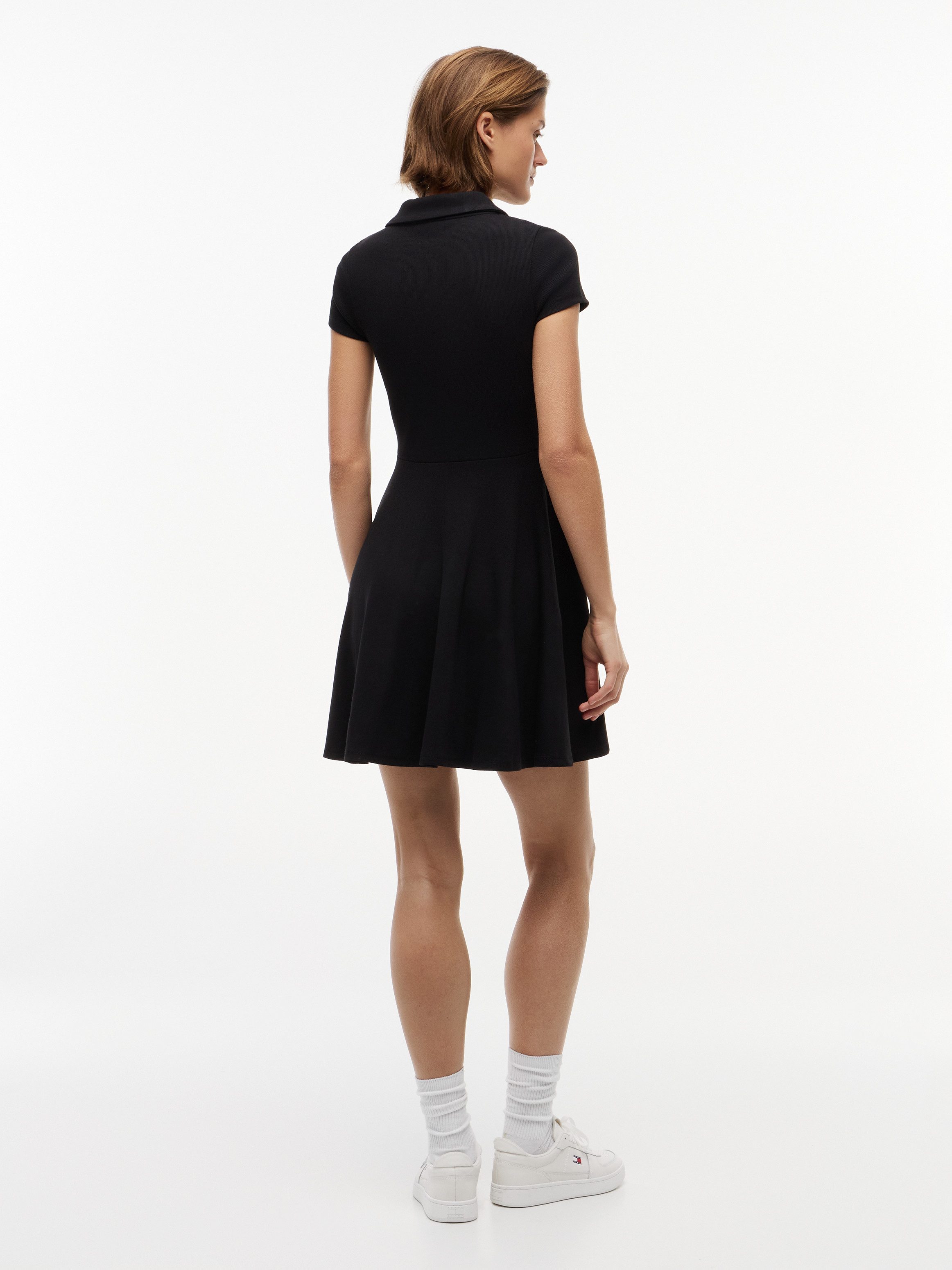 Tommy Jeans Polokleid TJW RIB F&F POLO MINI DRESS EXT Baumwollmischung, figurbetont, in gerippter Struktur