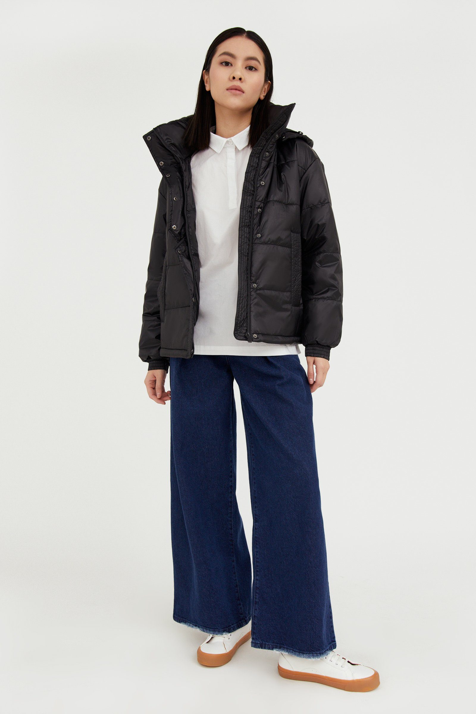 Finn Flare Steppjacke Short Weather Shield mit wärmender Kapuze