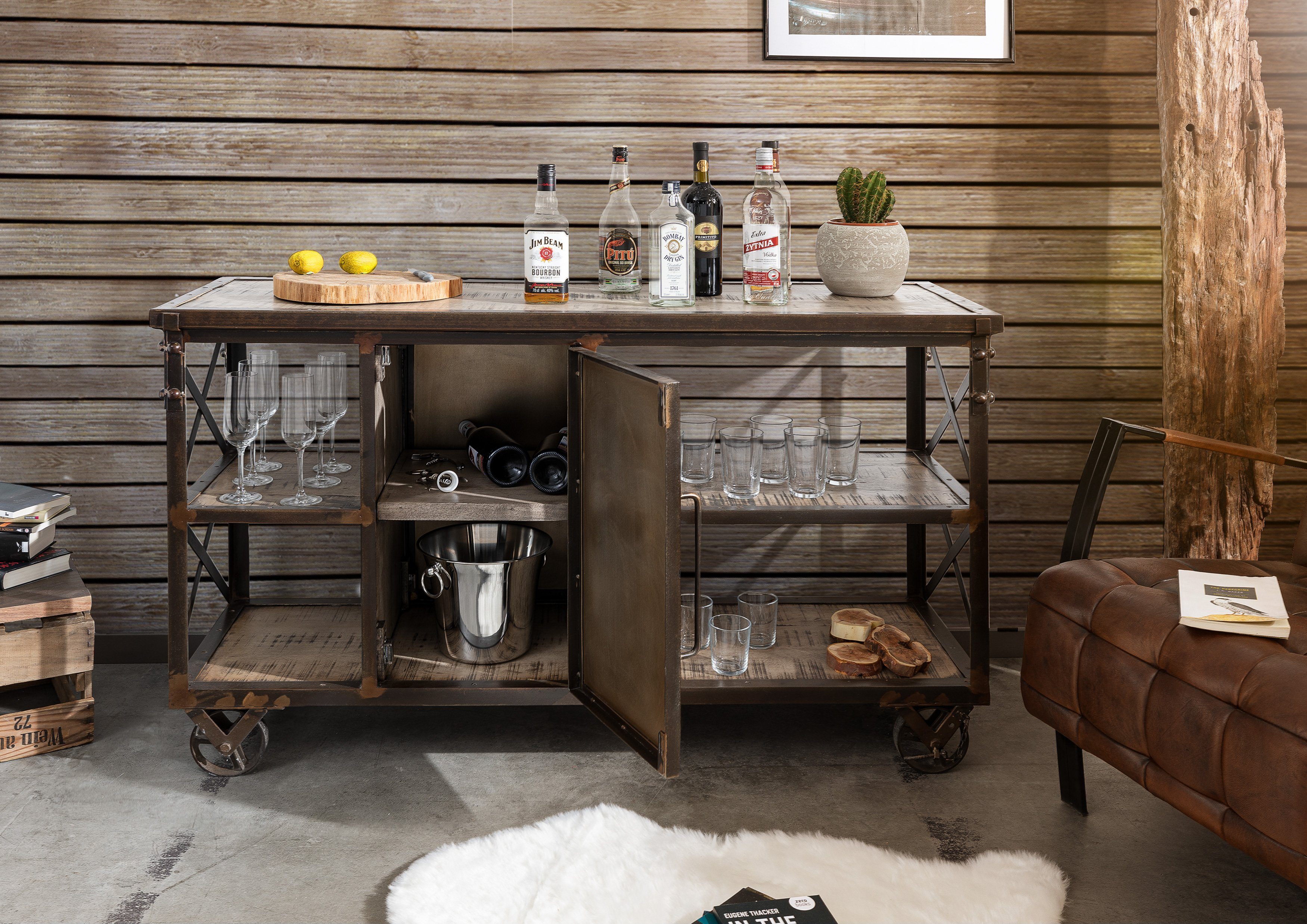 Massivmoebel24 Sideboard HEAVY INDUSTRY (137x46x82 Mango montiert)