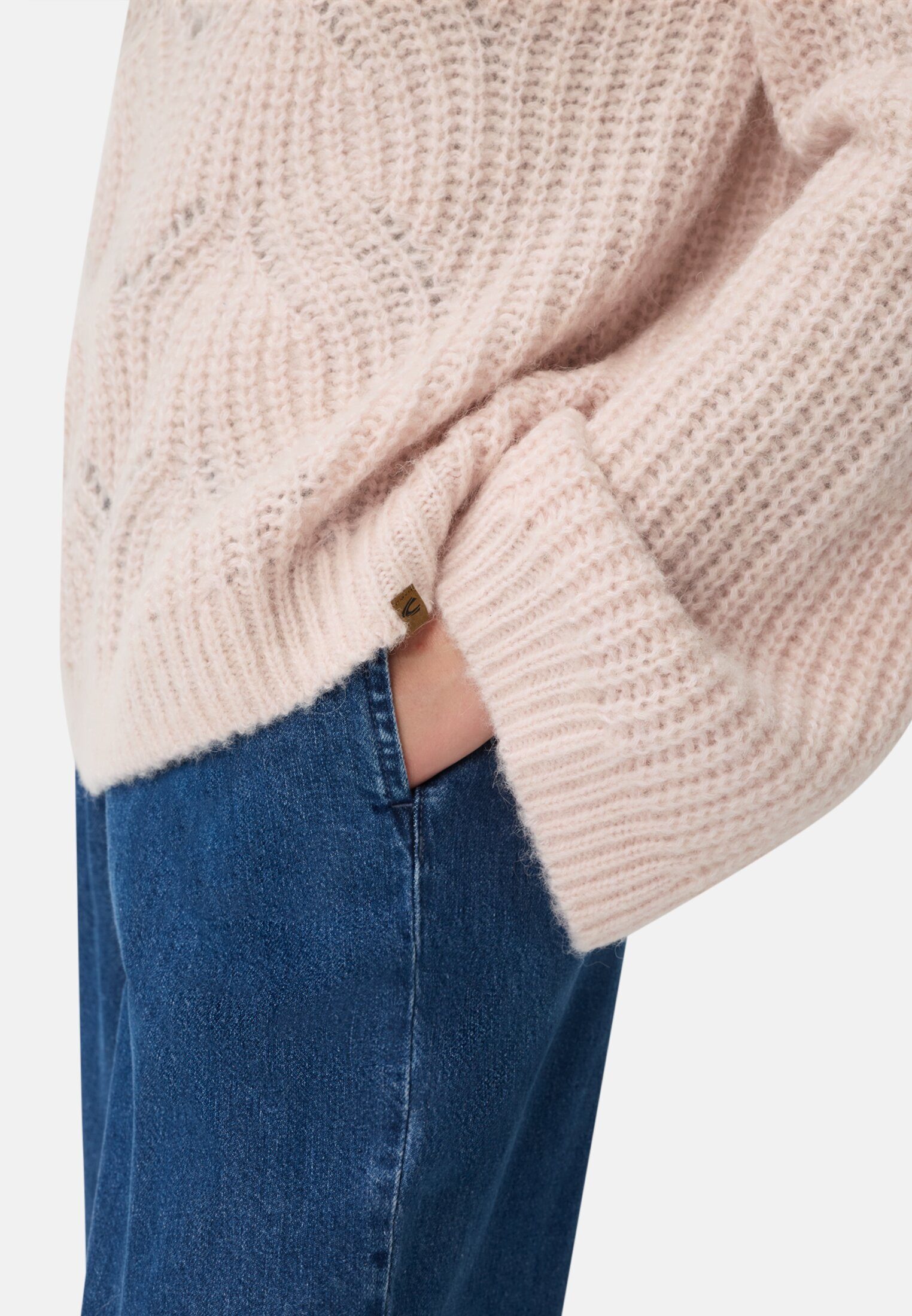 camel active Strickpullover Pullover mit strukturiertem Strickmuster Langarm Markenlabel