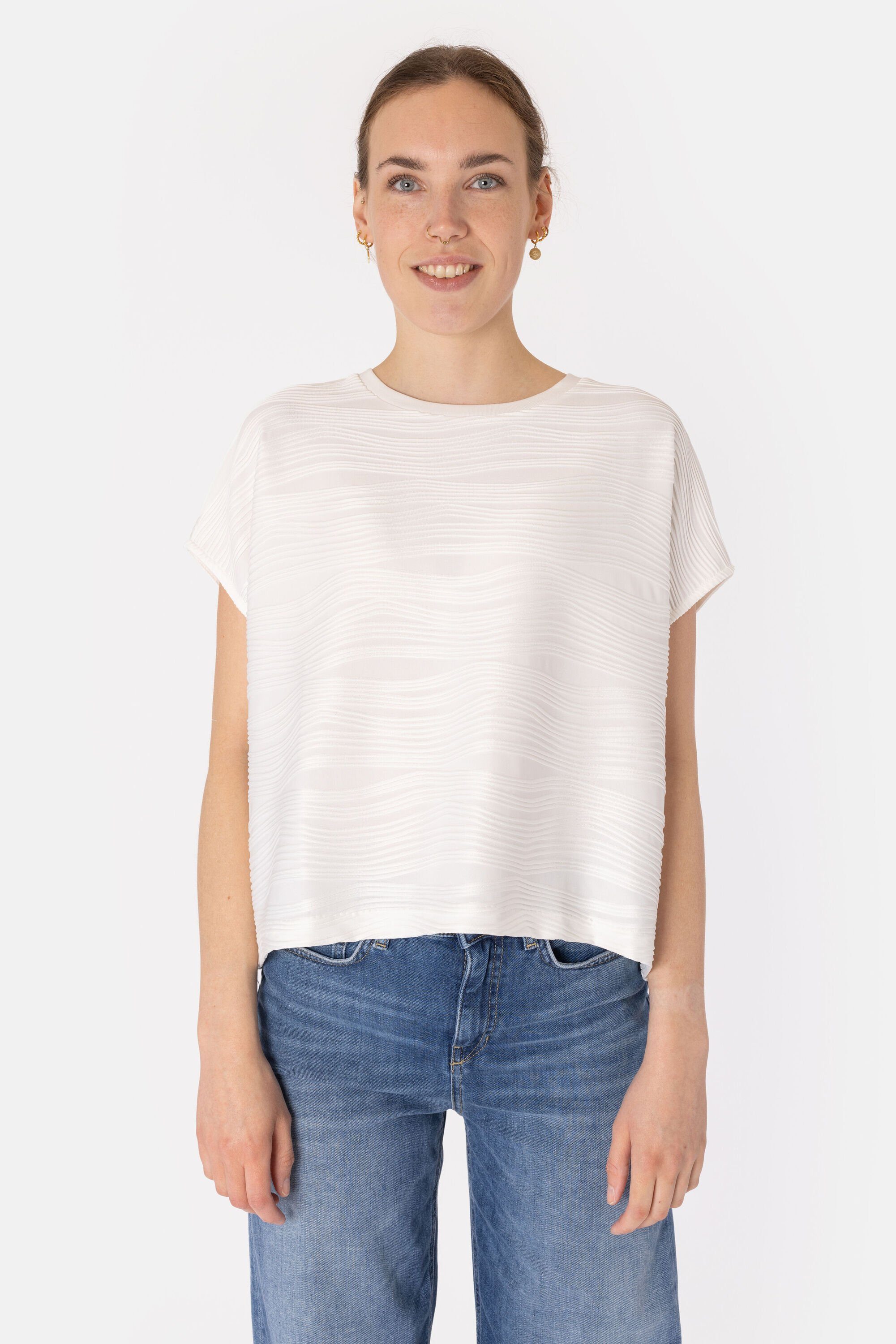 someday Kurzarmshirt Ujella mit Wellen-Textur Milk | Jacken