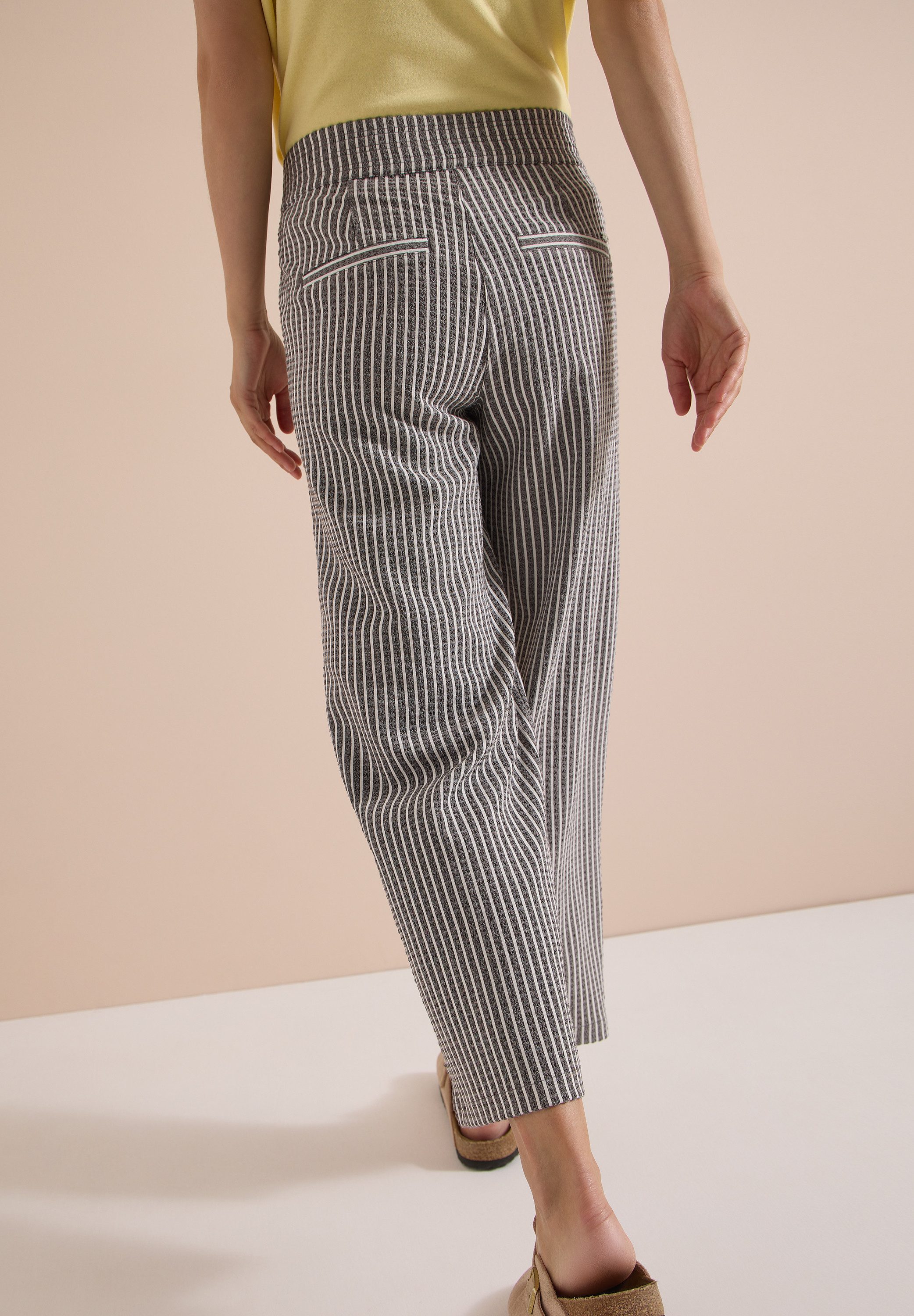 7/8-Hose Style Neele