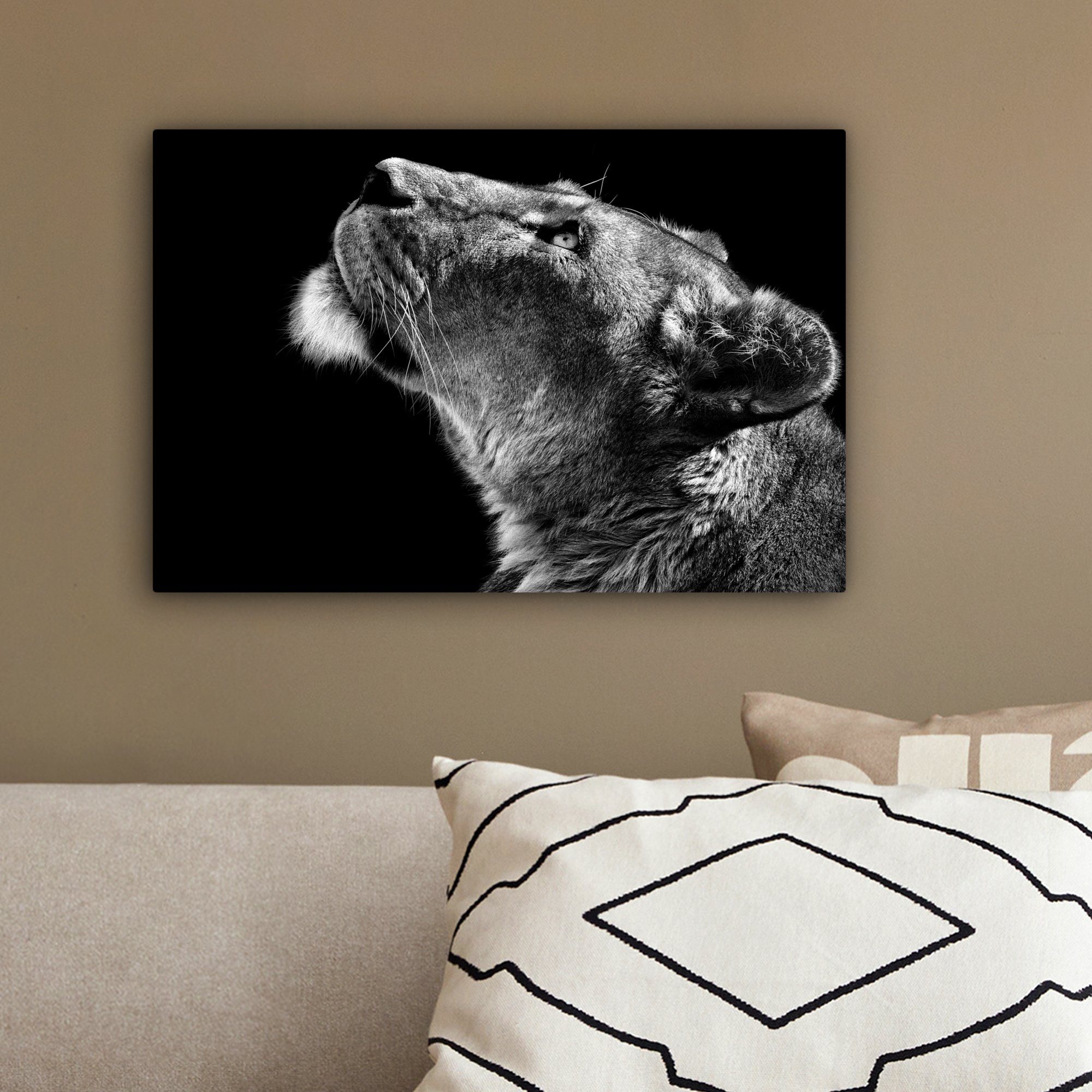 OneMillionCanvasses® Leinwandbild Löwe - Tiere - Schwarz und weiß, Fotodruck (1 St), Leinwand Bilder Klein, Wand Dekoration Aesthetic 30x20 cm – Bild 4 von 5