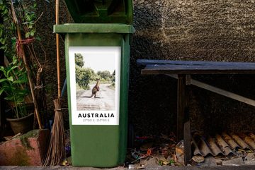 MuchoWow Wandsticker Australien - Känguru - Natur (1 St), Mülleimer-aufkleber, Mülltonne, Sticker, Container, Abfalbehälter