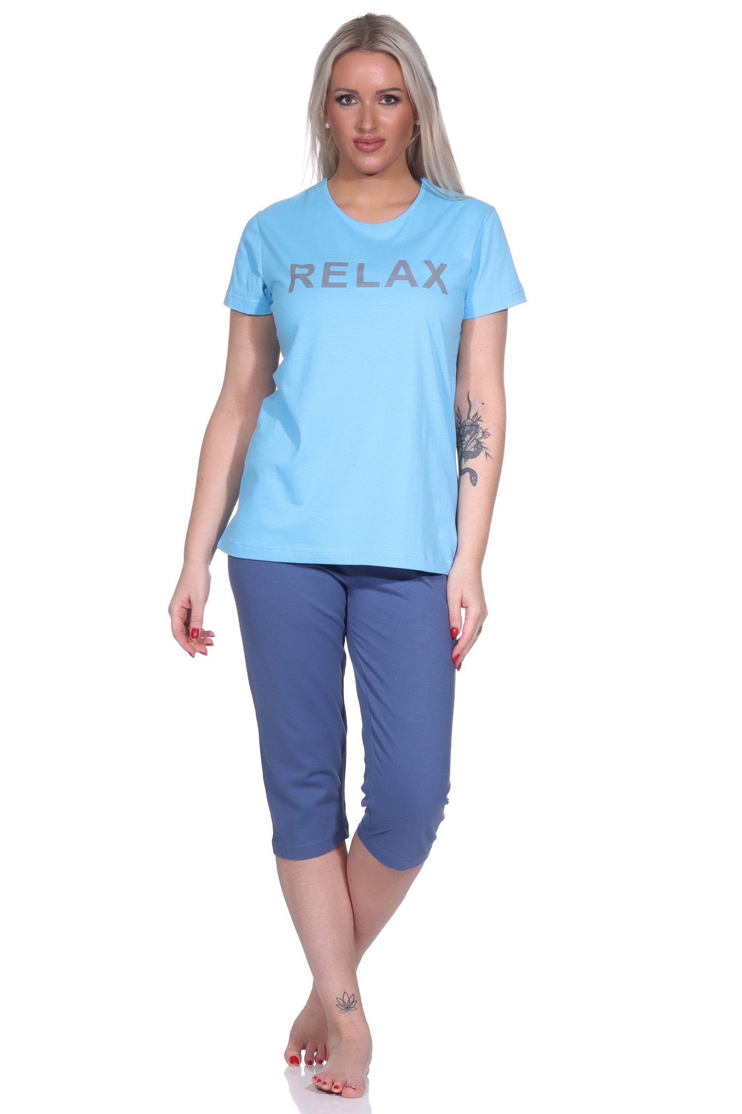 RELAX by Normann Pyjama Damen Capri Pyjama, kurzärmliger Schlafanzug mit Capri-Hose "RELAX" hellblau