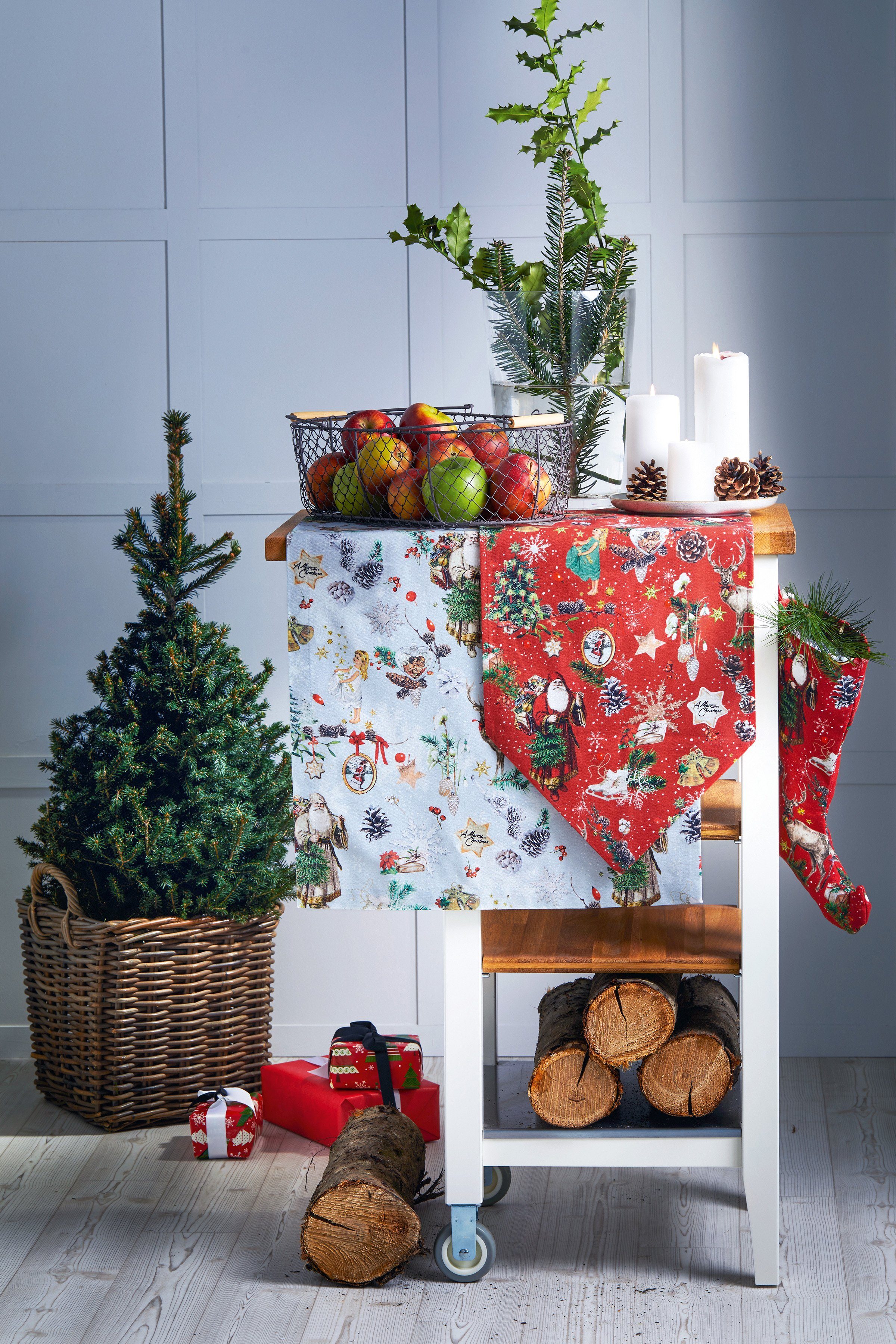 3610 APELT Tischläufer Weihnachten (1-tlg), Winterwelt, Digitaldruck hellgrau/grün/bunt Weihnachtsdeko,