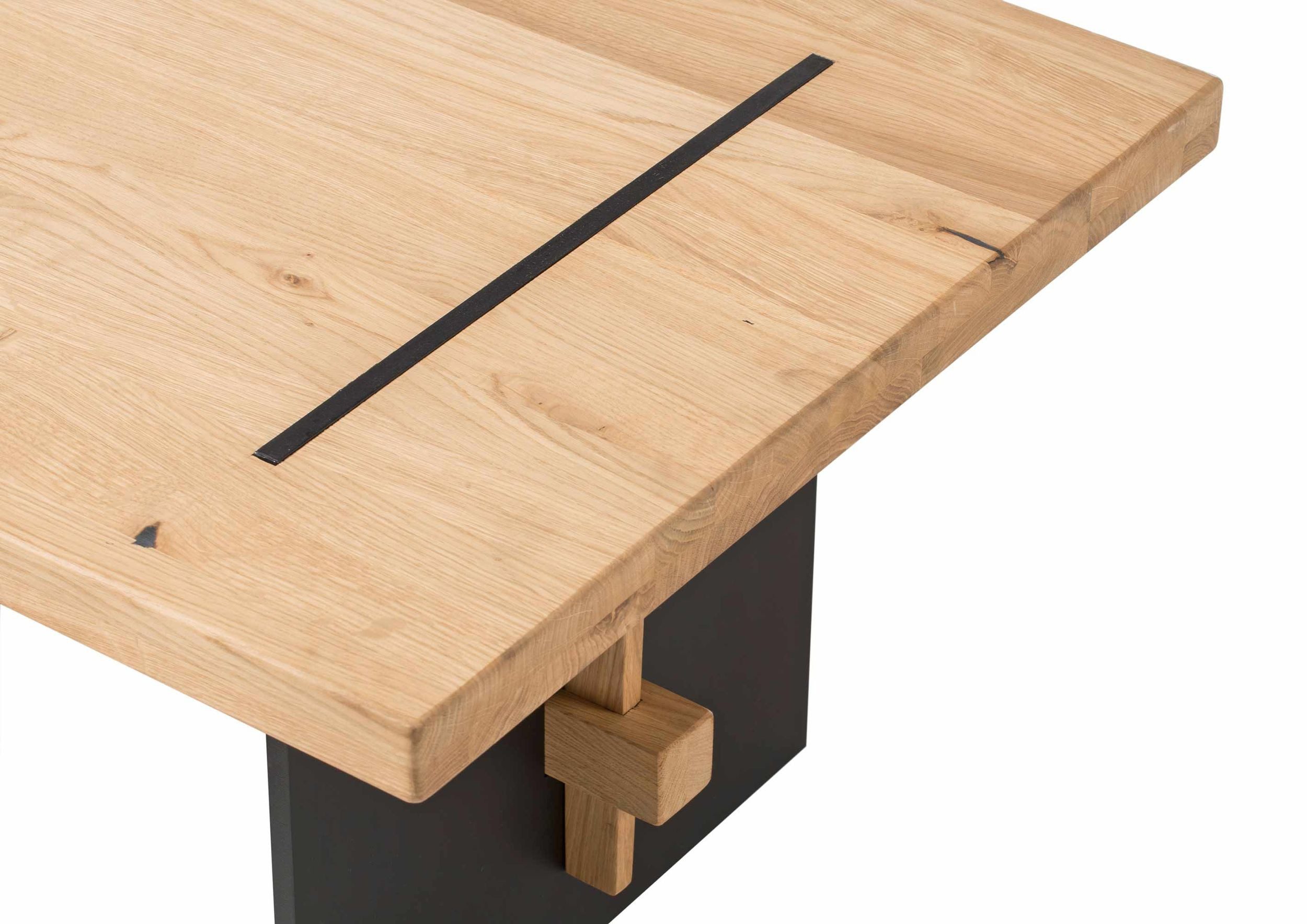 Bega Consult Couchtisch Couchtisch MARES 110 x 60 cm Eiche massiv Tischbeine Metall