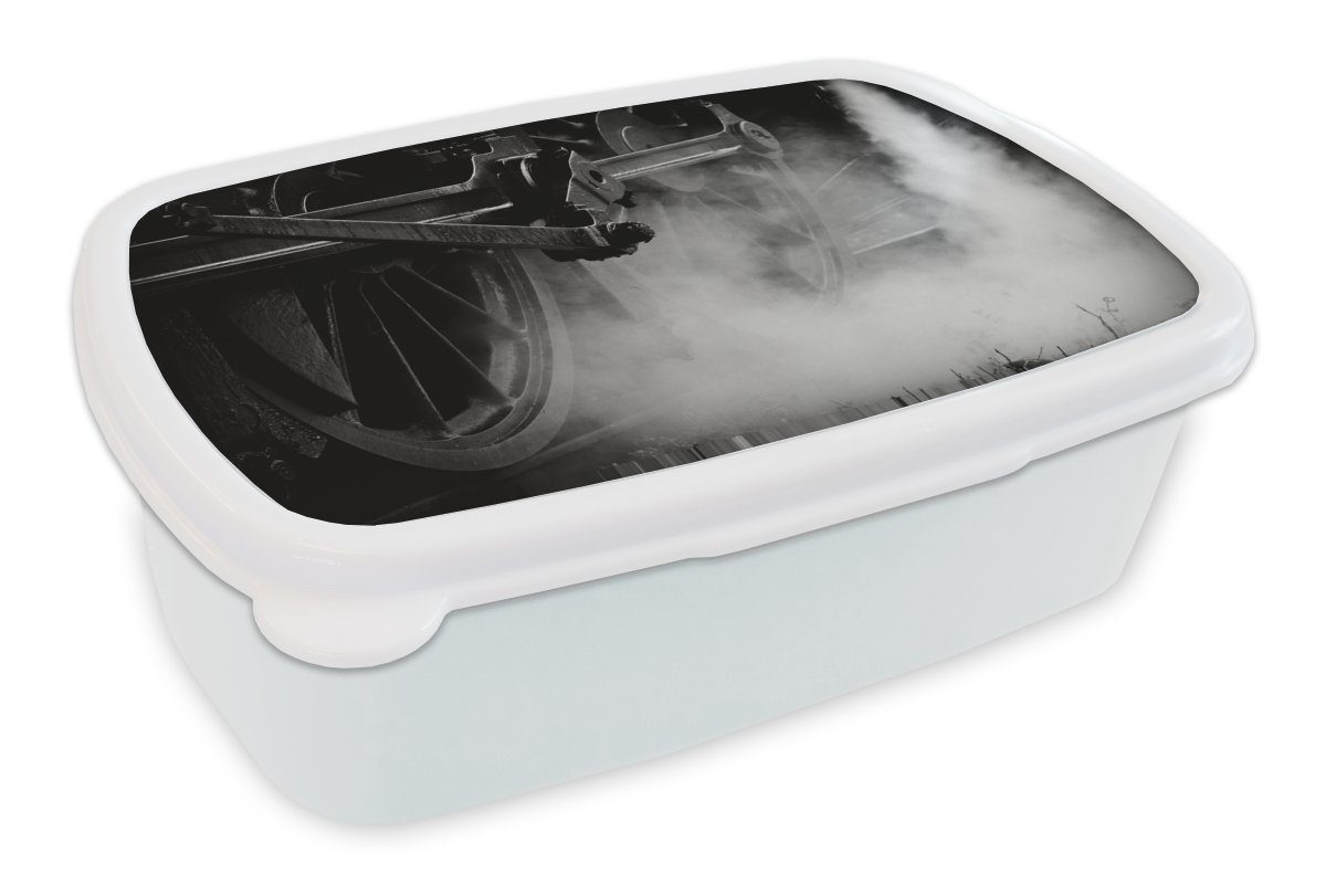 MuchoWow Lunchbox Schwarz-Weiß-Fotografie eines Dampfzuges, Kunststoff, (2-tlg), Brotbox für Kinder und Erwachsene, Brotdose, für Jungs und Mädchen