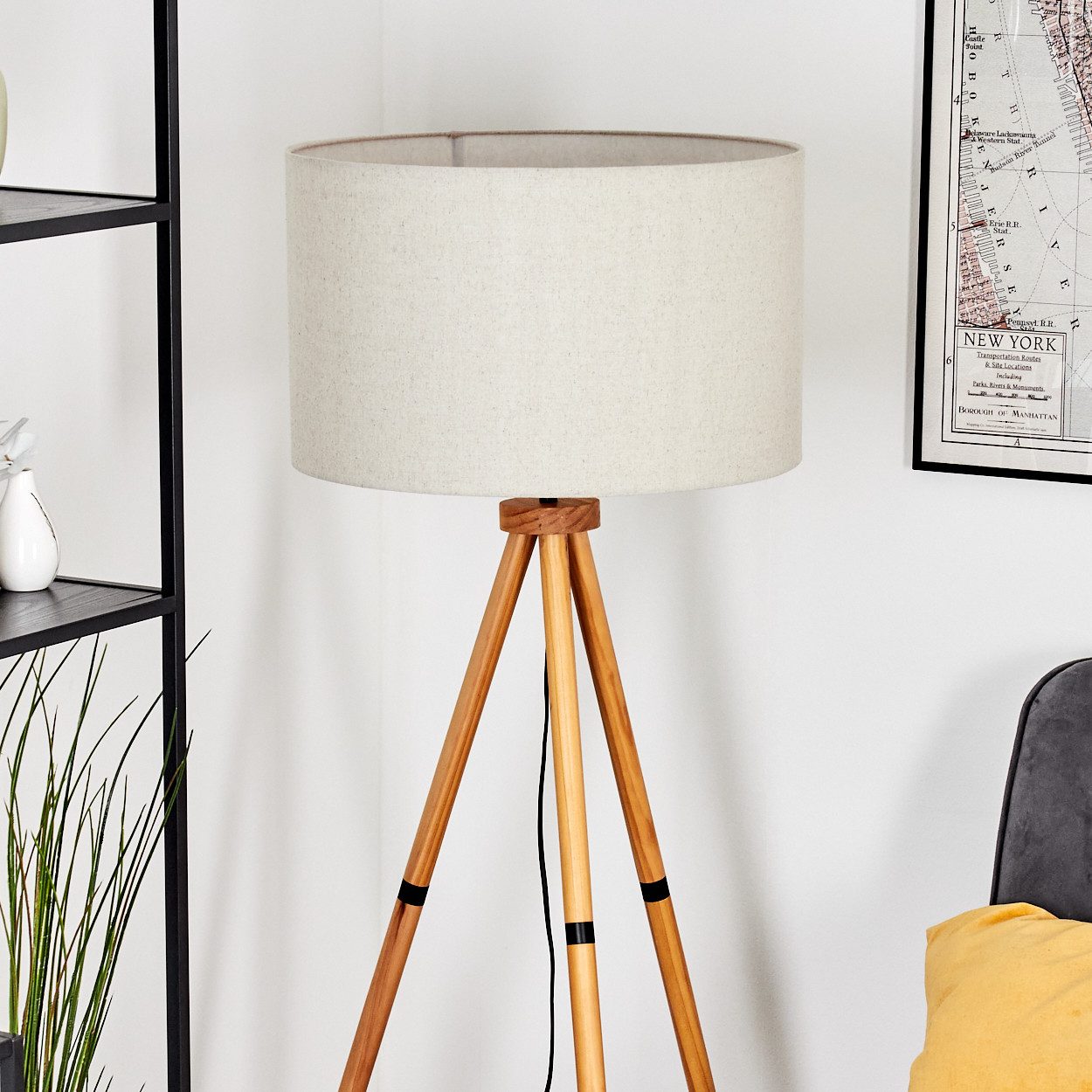 hofstein Stehlampe Stehlampe aus Holz/Metall im modernen Boho-Design, ohne Leuchtmittel, Stehleuchte mit Schirm aus Stoff und Fußschalter, Ø 50cm, 152,5cm, E27 – Bild 2 von 5