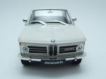 Welly Modellauto BMW 2002 ti 1968 creme Modellauto 1:24 Welly, Maßstab 1:24