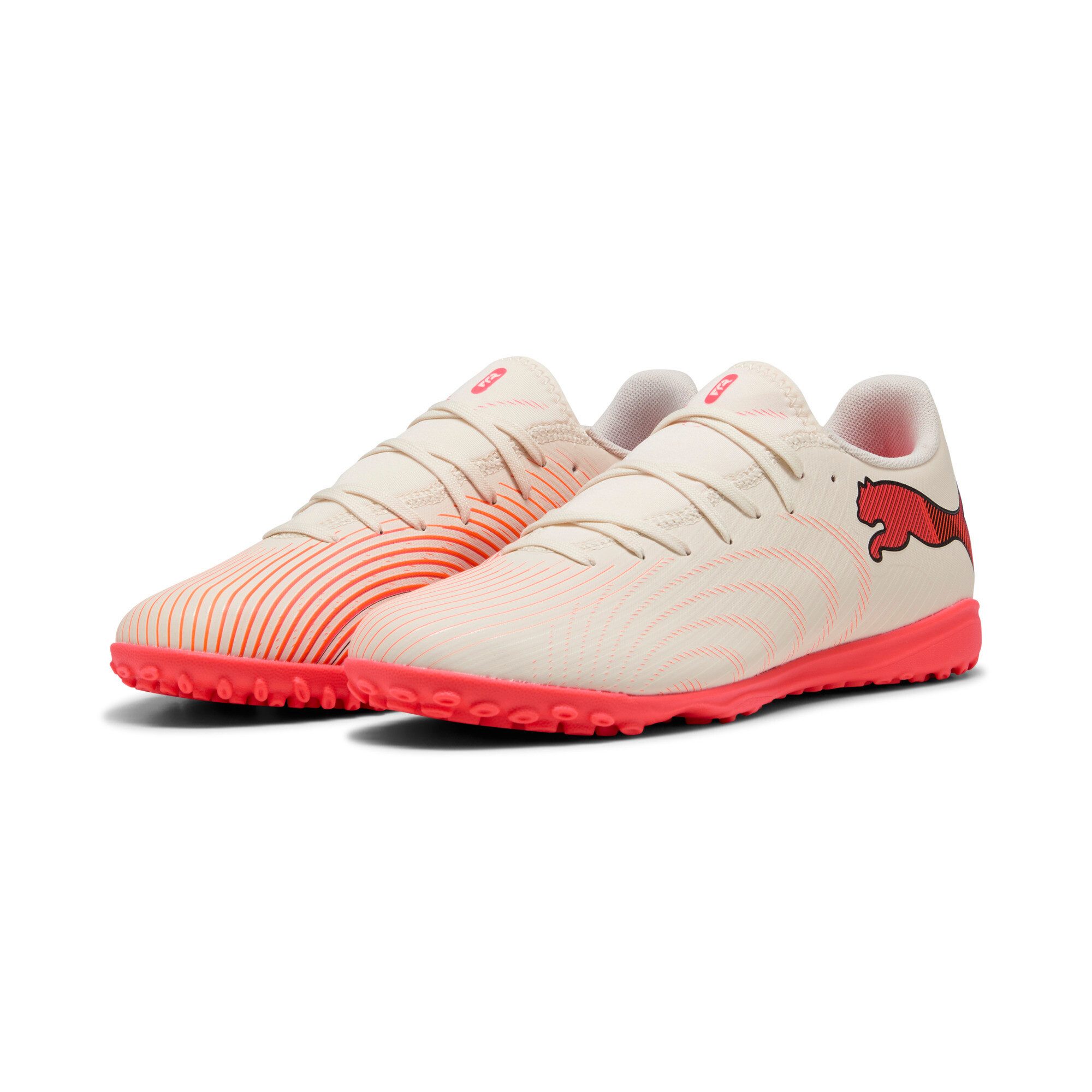 PUMA FUTURE 9 PLAY TT Fußballschuh für synthetische Hartplätze