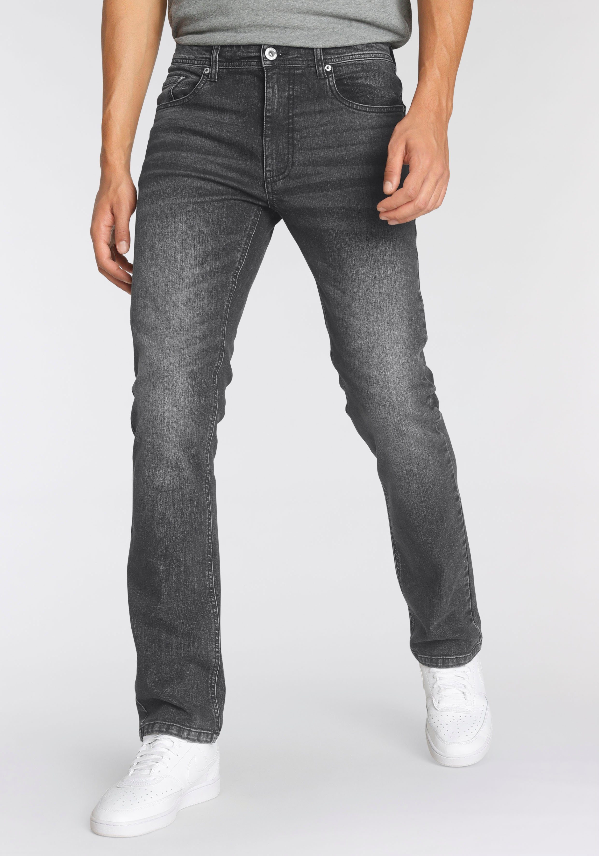 mit geradem Straight-Jeans Bein Devin John