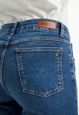 wem Mom-Jeans Asa Mom Slim Fit – Mittlere Bundhöhe: Lockere an den Hüften