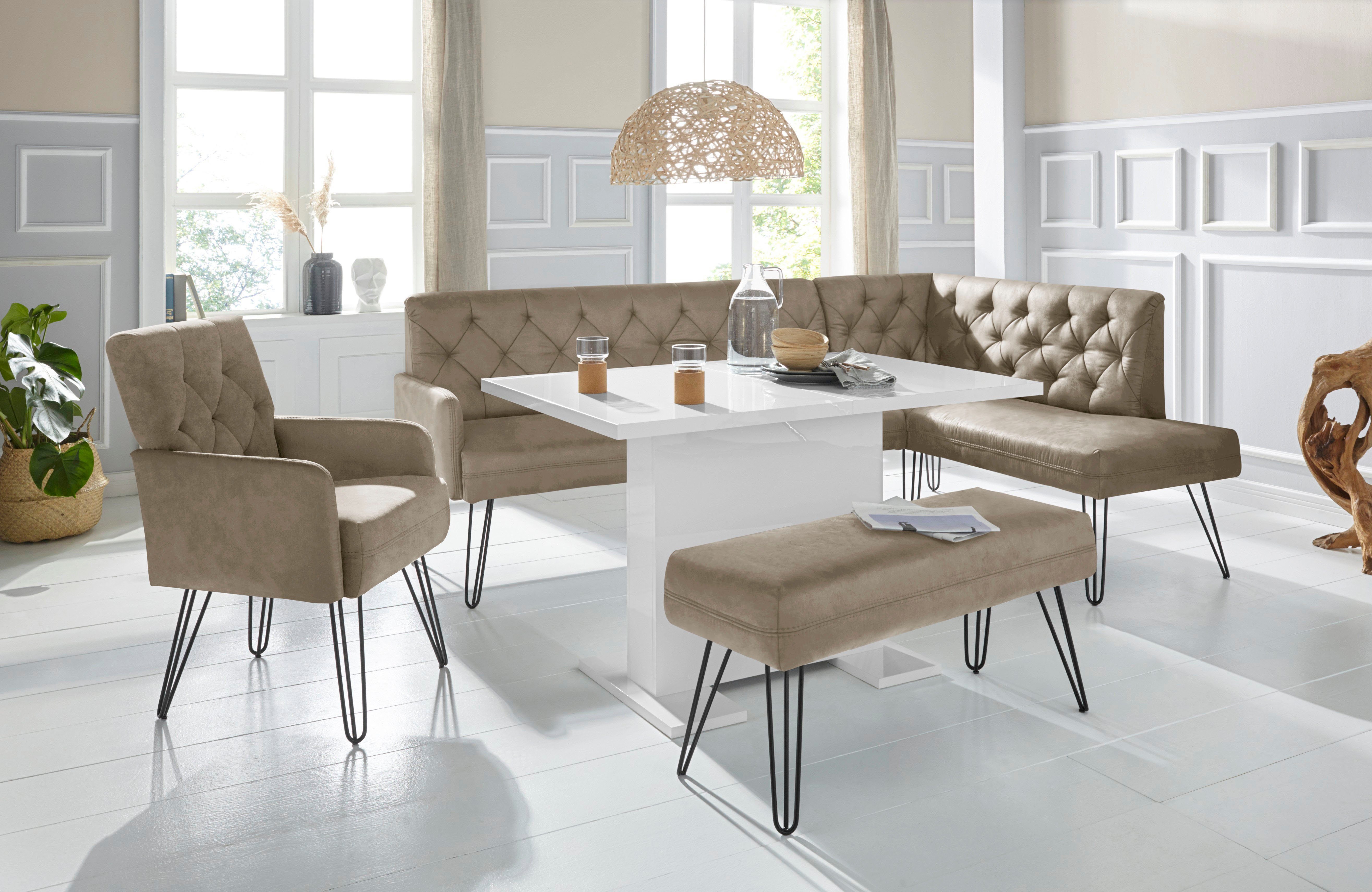 exxpo - sofa fashion Eckbank Doppio, Chesterfield Optik, komfortabel und bequem, hohe Designfüße, Frei im Raum stellbar