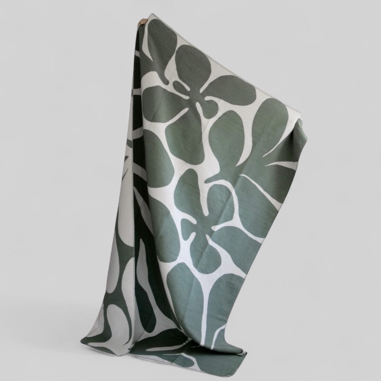 Wohndecke BJÖRK XL-Baumwolldecke Made in Germany, große Kuscheldecke 150x230cm, RIEMA Germany, weiche XL Tagesdecke aus recycelter Baumwolle OEKOTEX zertifiziert