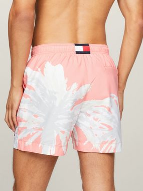 Tommy Hilfiger Swimwear Badeshorts MEDIUM DRAWSTRING PLACED mit Palmenprint