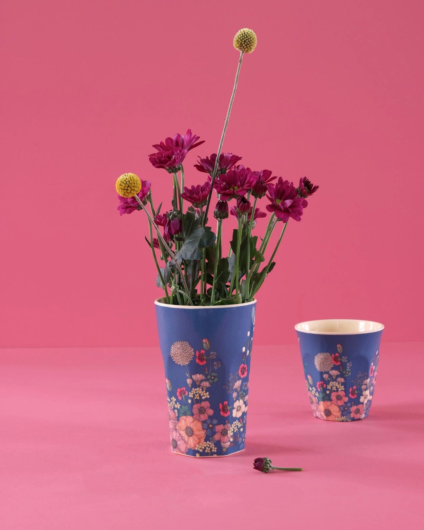 rice Becher Rice Melamin Becher Medium Blau mit Blumen Ranken, 1-tlg., Melamin