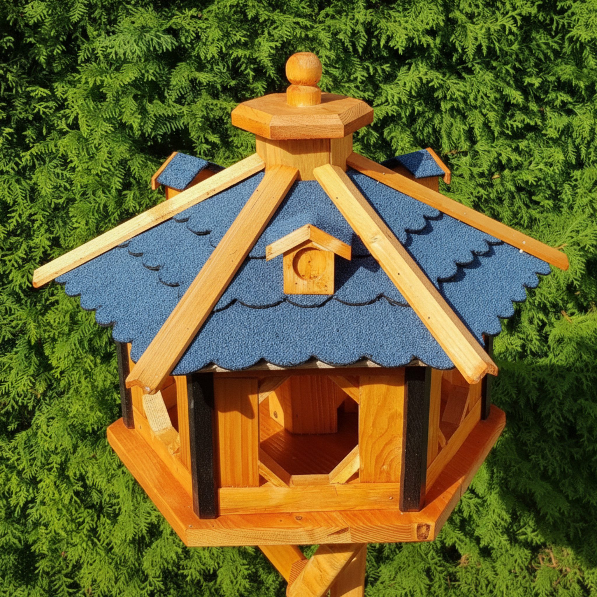 Holzdekoladen Vogelhaus XL Vogelhaus mit Futterautomat – optional mit Ständer & Solarlicht