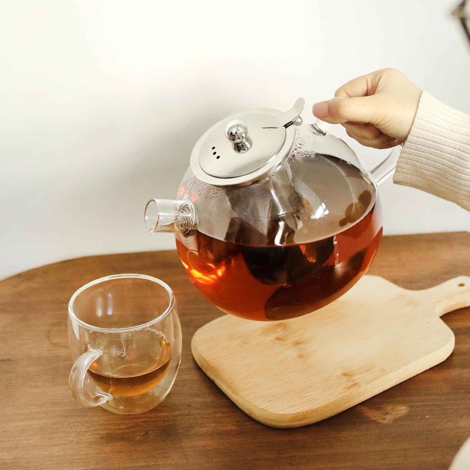 LIBWYS Teekanne Teekanne Glas 1,5L Borosilikat mit Edelstahlsieb Teekanne klar, 1,5 l, (Glas Teekanne 1500 ml mit Edelstahlsieb und Glasdeckel Set, Teekanne 1,5L mit Sieb Glasdeckel Griff für losen Tee Haushalt), Borosilikatglas hitzebeständig herausnehmbares Sieb 1,5L klar
