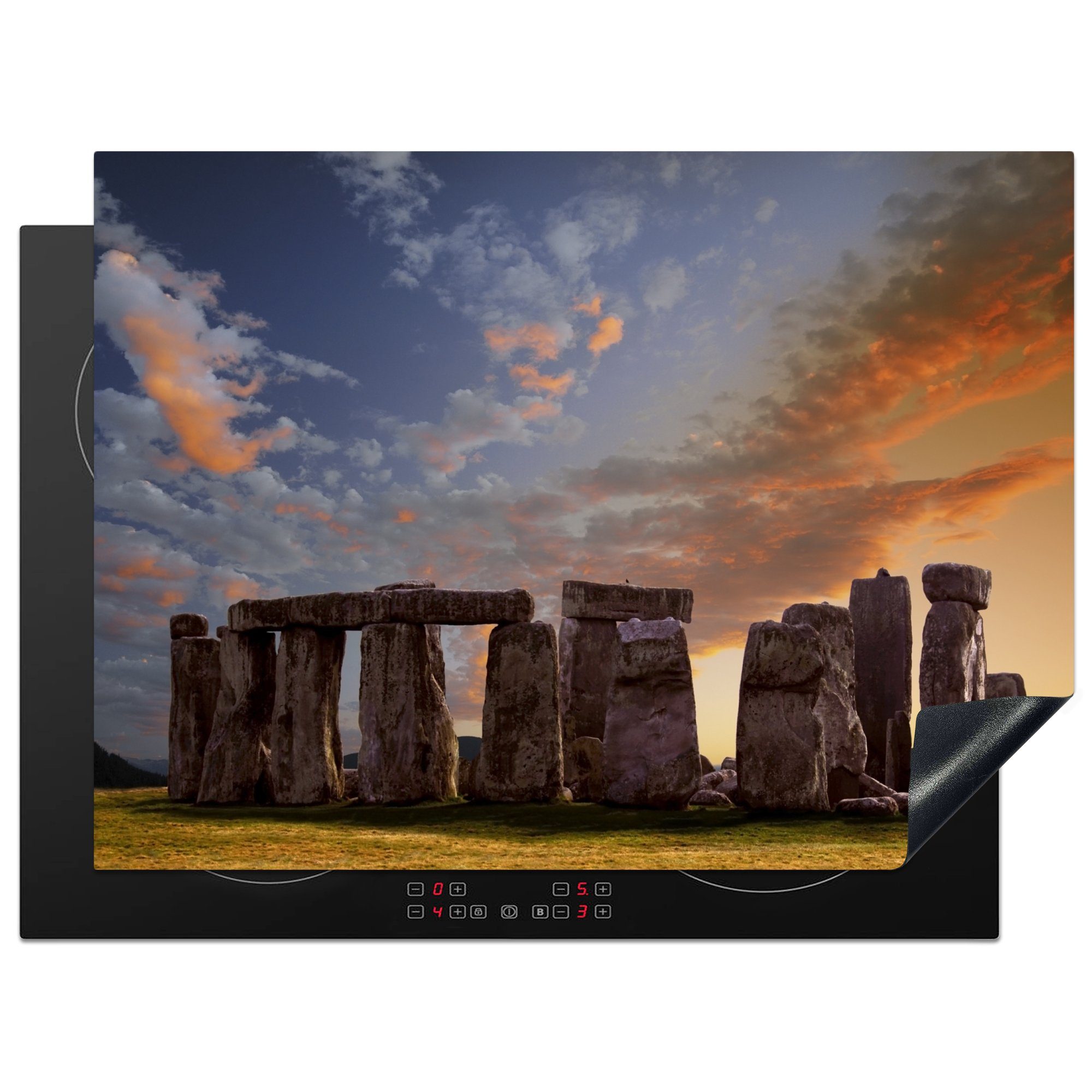 MuchoWow Herdblende-/Abdeckplatte Orangefarbene Wolken über Stonehenge in England, Vinyl, (1 tlg), 70x52 cm, Mobile Arbeitsfläche nutzbar, Ceranfeldabdeckung