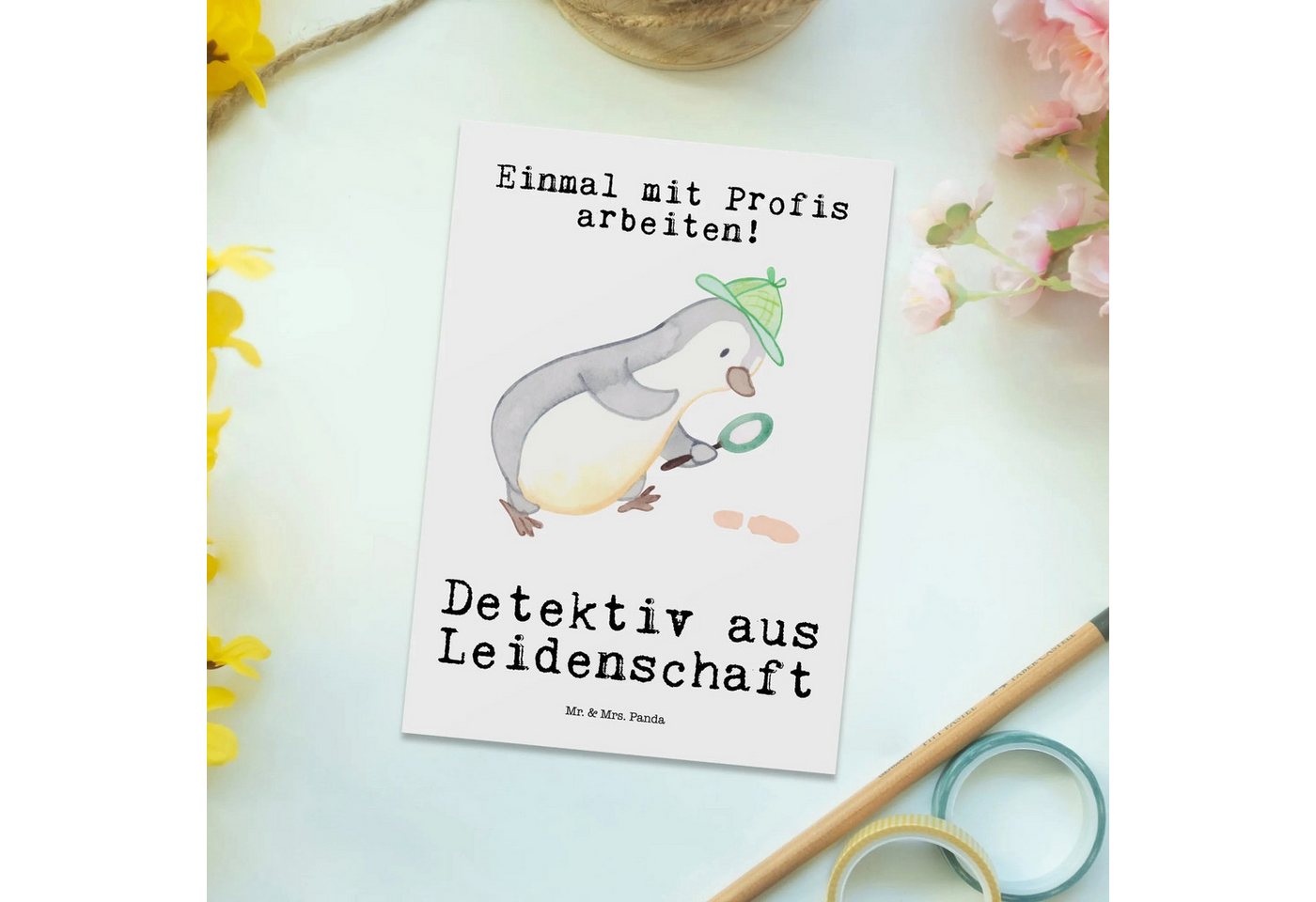 Thumbnail - Mr. & Mrs. Panda Postkarte Detektiv Leidenschaft - Weiß - Geschenk, Postkarte, Wirtschaftsdetekt, Witzige Sprüche