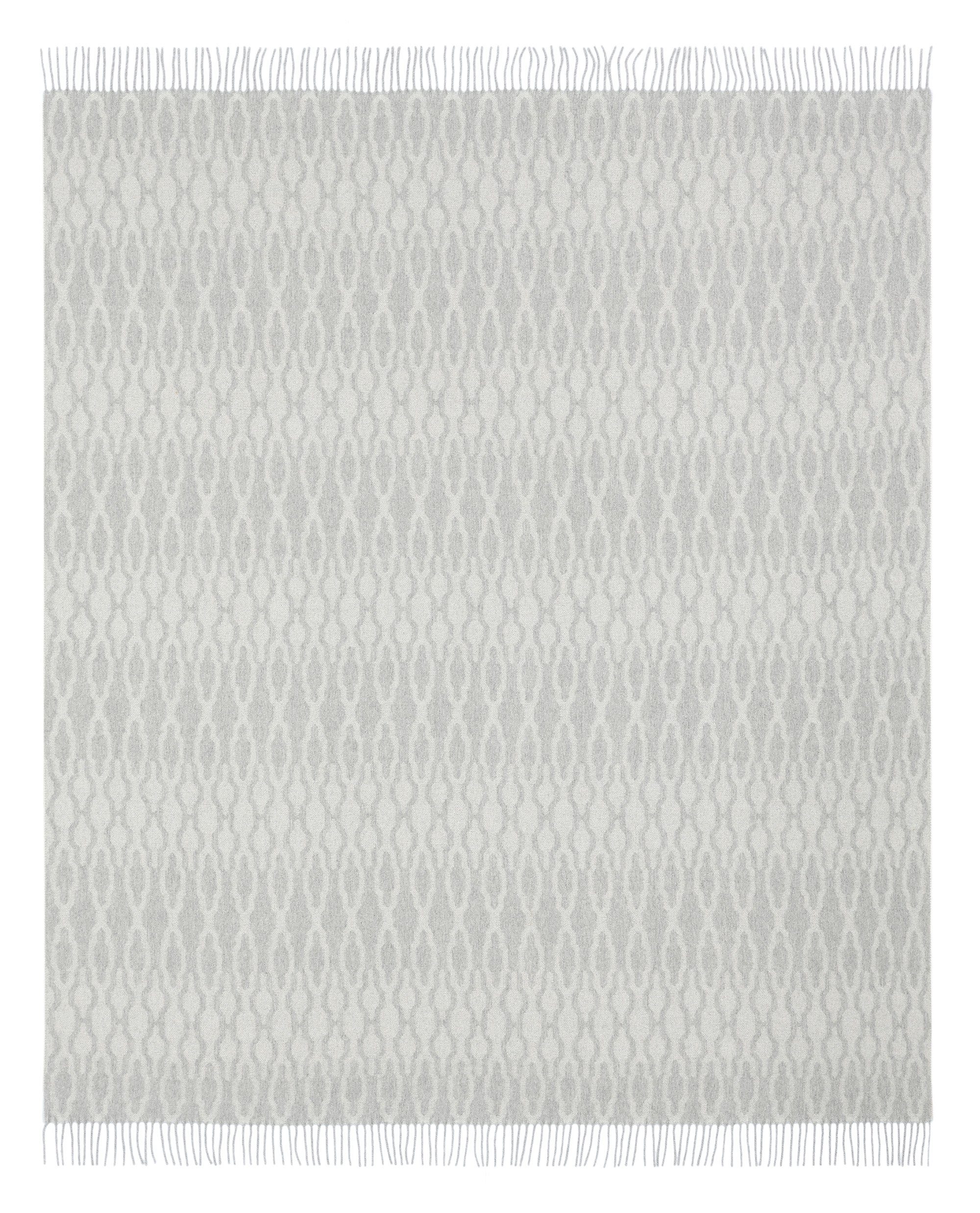 Wohndecke Enigma French Linen, Fransenplaid in 130x170 cm in hellgrau, Villeroy & Boch, Made in Italy