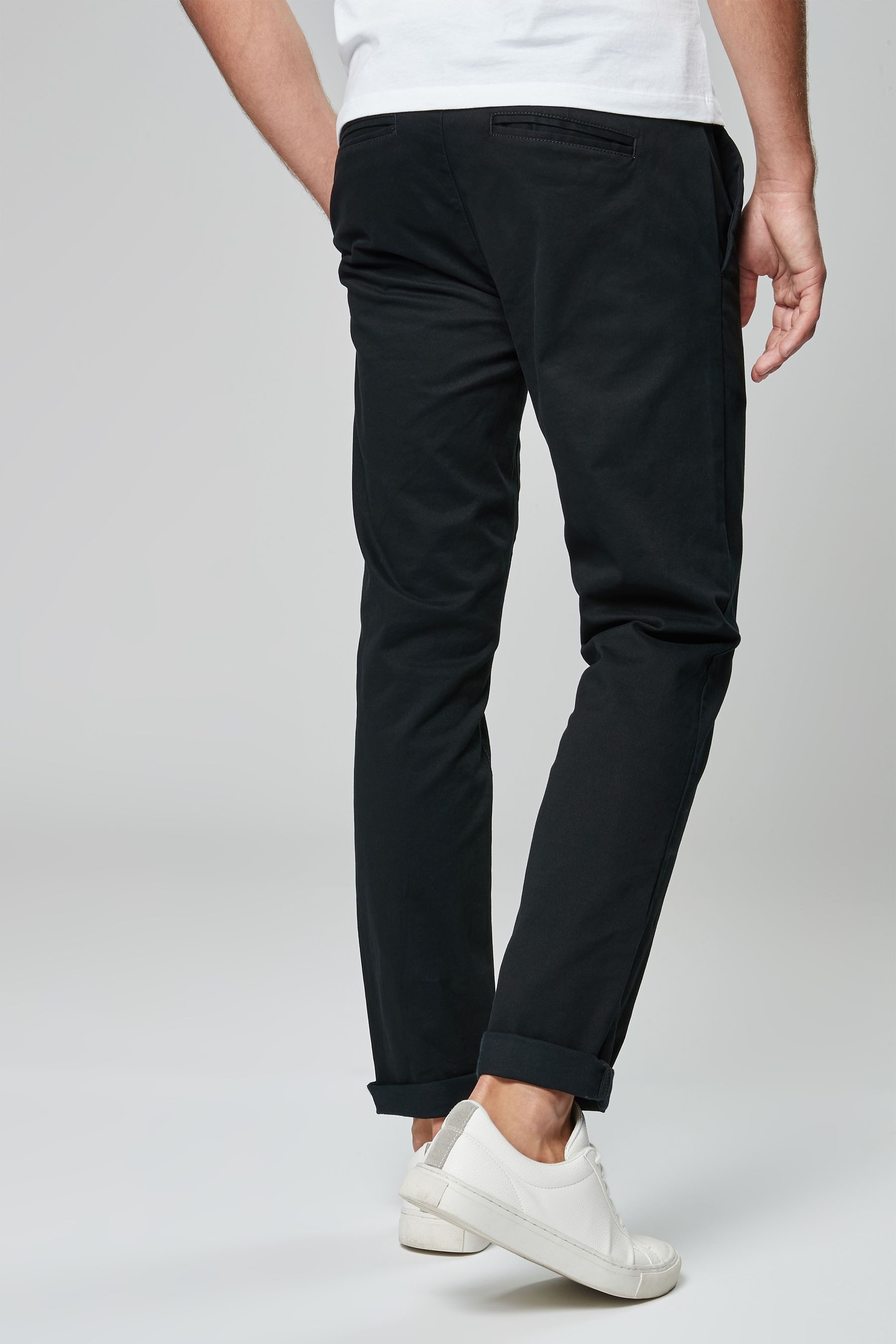 Next Chinohose Stretch-Chinohose im Slim Fit (1-tlg) günstig online kaufen