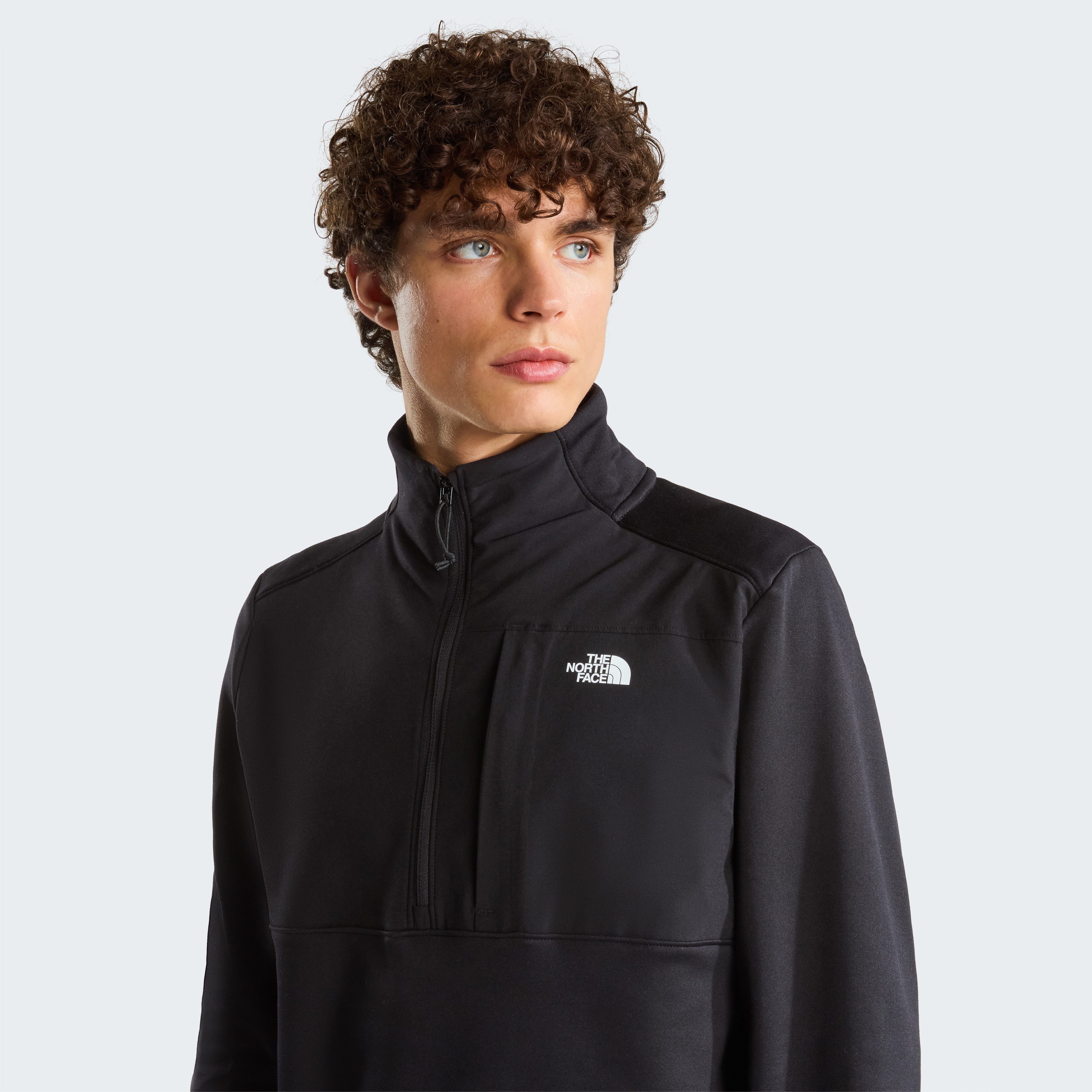 The North Face Kapuzenpullover M TNF PERFORMANCE FLEECE 1/4 ZIP sportlicher Kapuzenpullover, aus Polyester und Elasthan