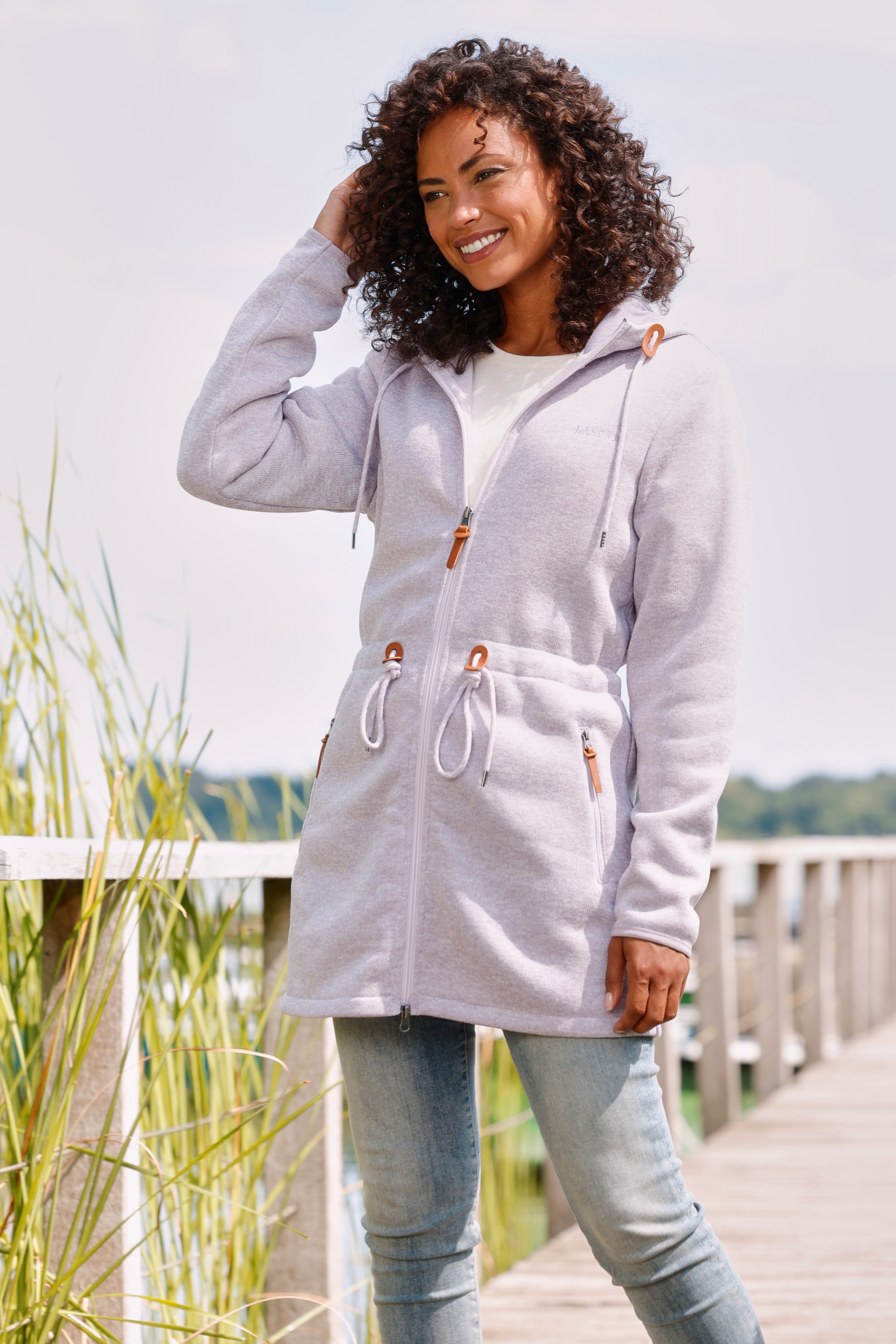LASCANA Strickfleecejacke mit Kapuze