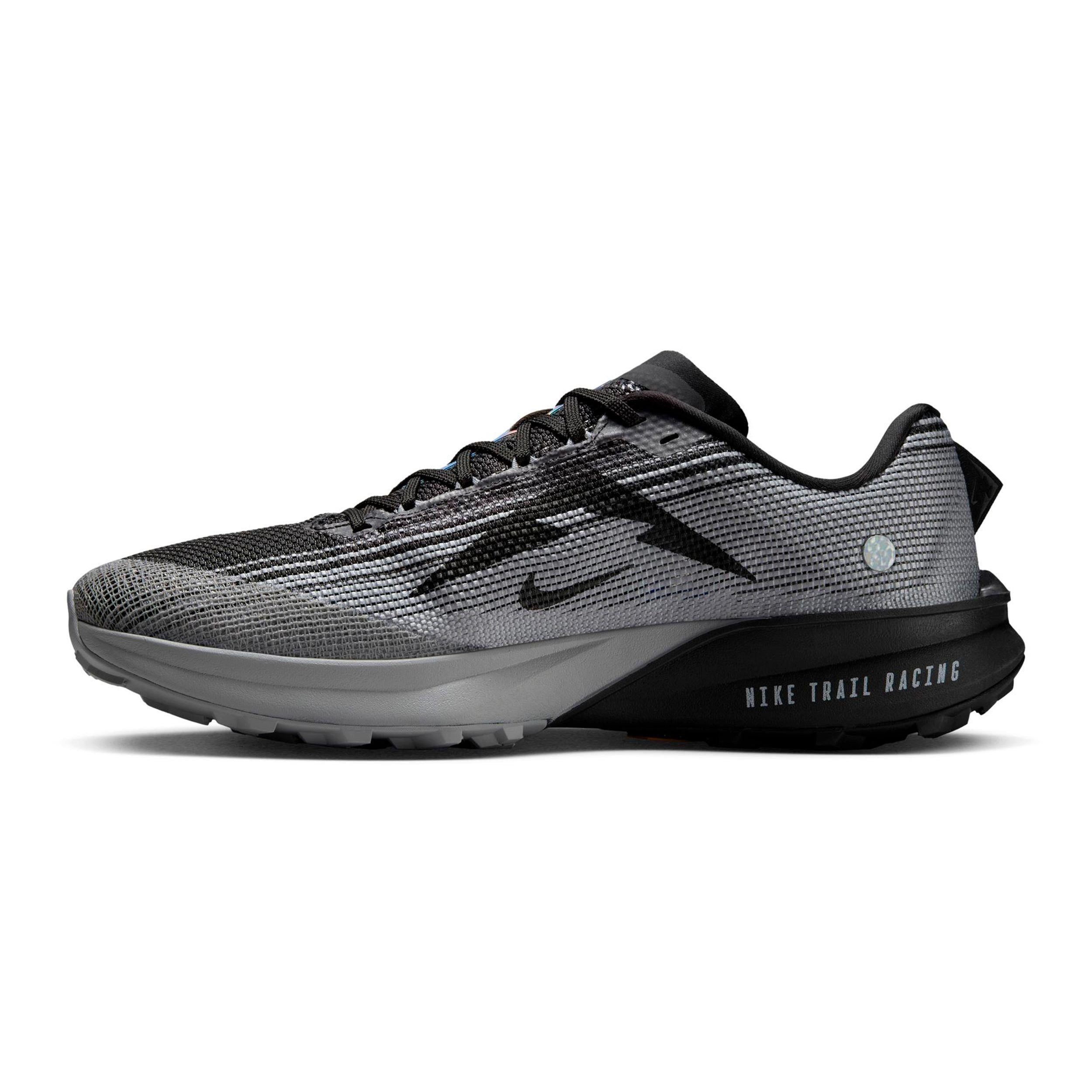 Nike Kiger 10 - Trailschuh Trailrunningschuh