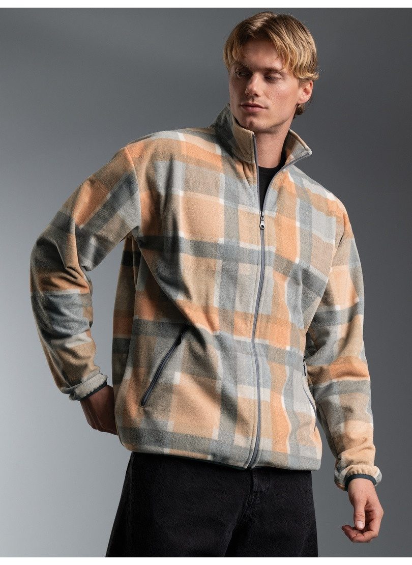 Trigema Fleecejacke TRIGEMA Fleece Jacke im Karo Design (1-St)